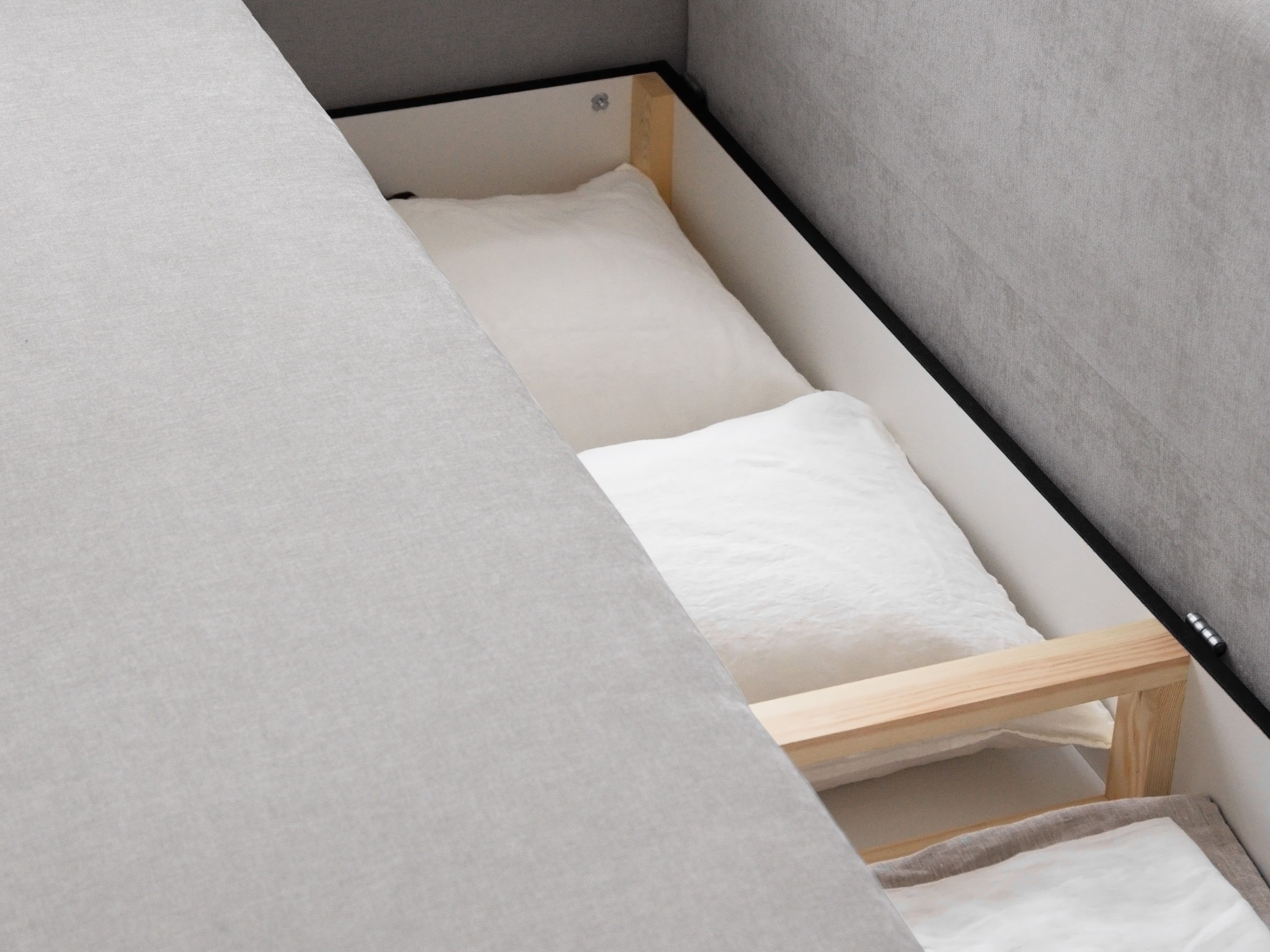 ELEN Beige Chenille Sofa with Sleeping Function