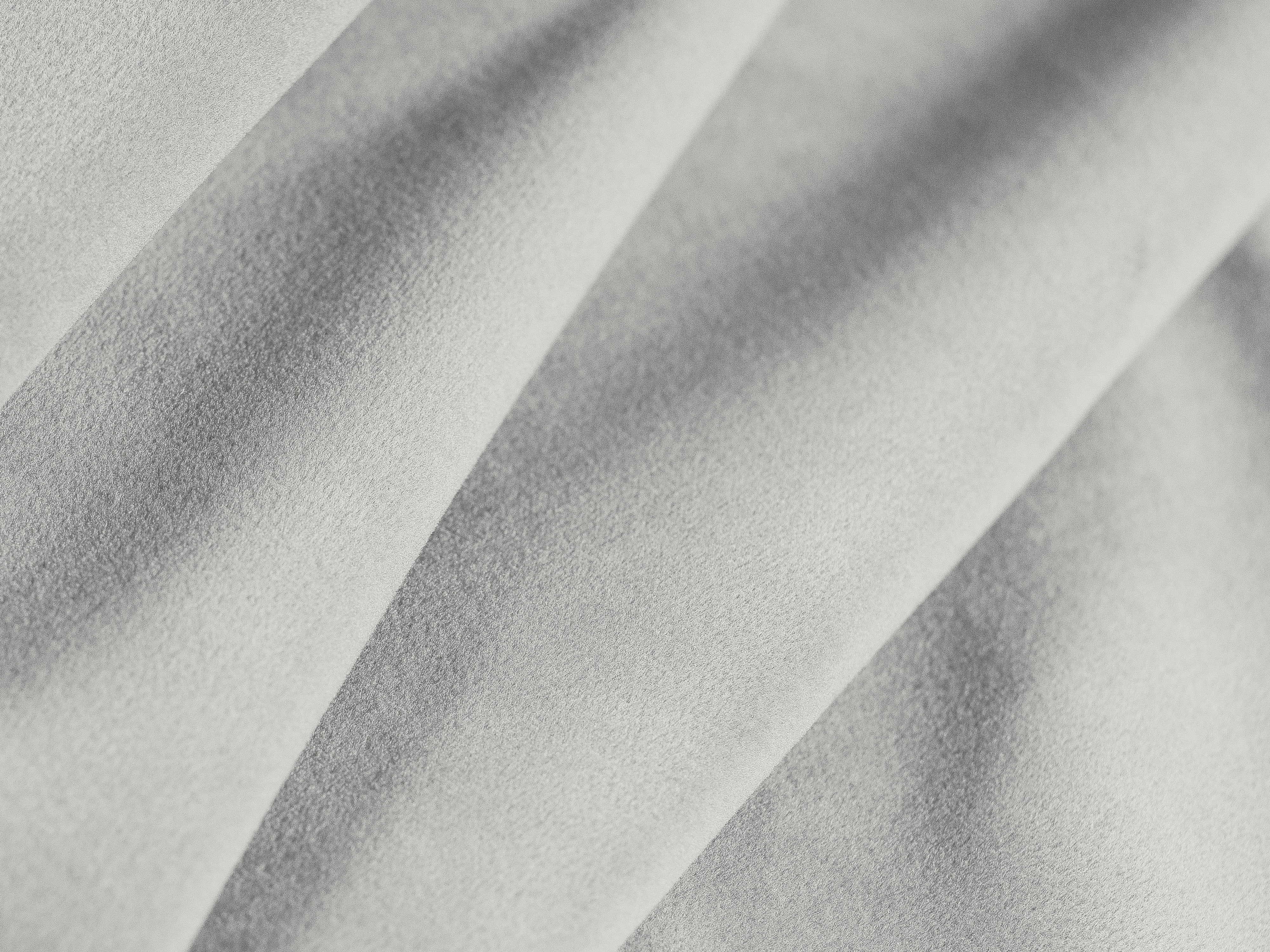 Samt-Ecksofa rechtsseitig 3-sitzig KATE hellgrau