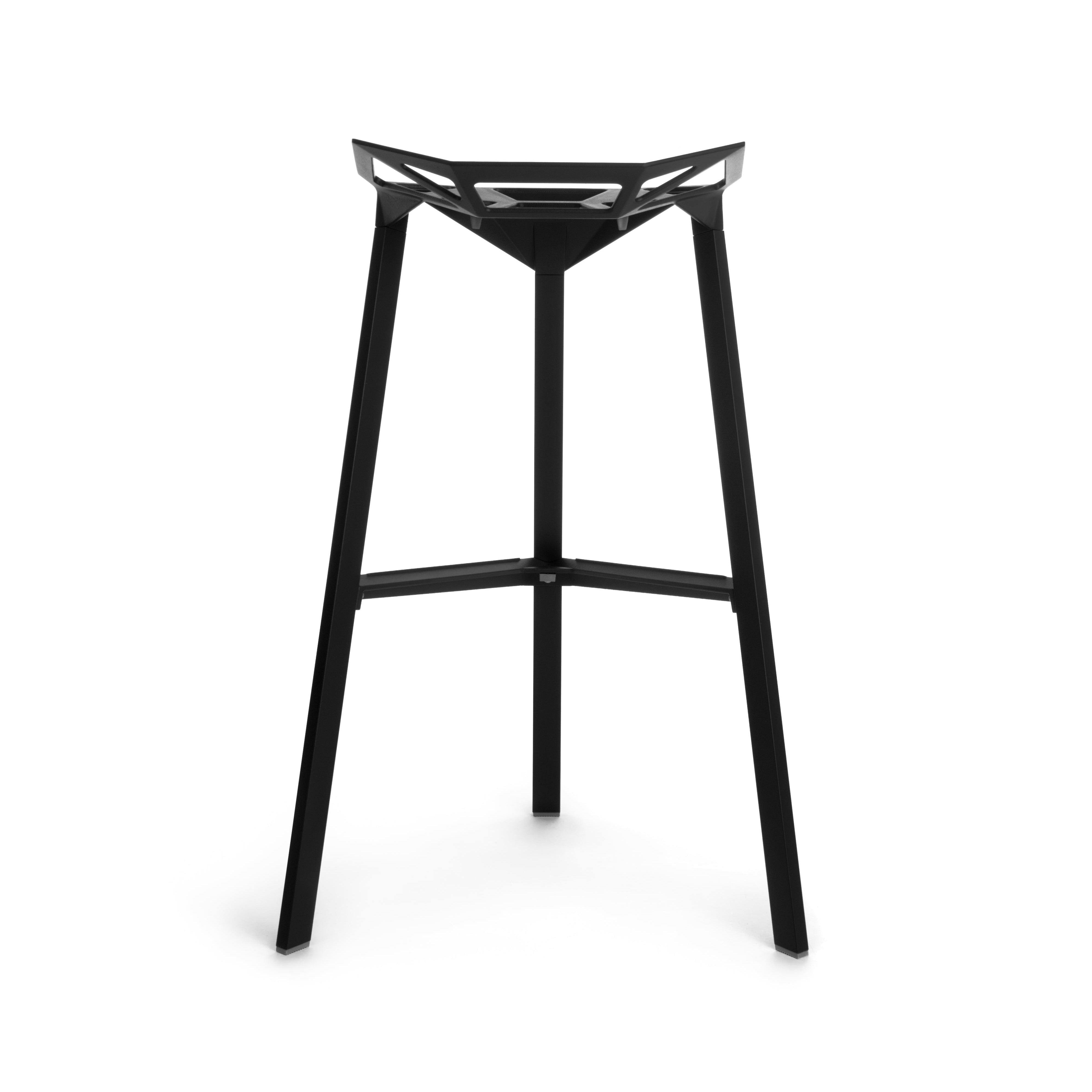 STOOL_ONE black stool