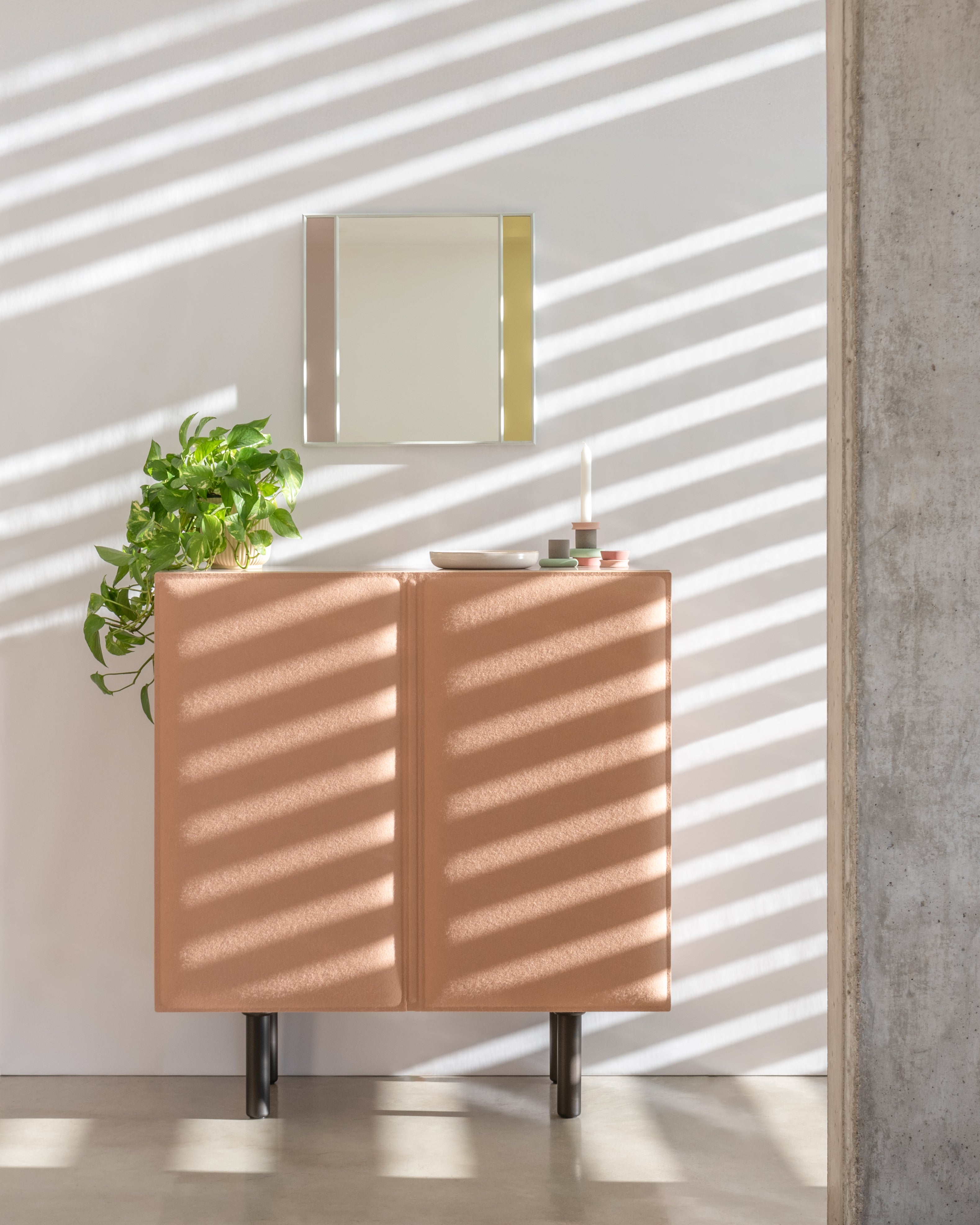 TACITO Schrank beige Filz