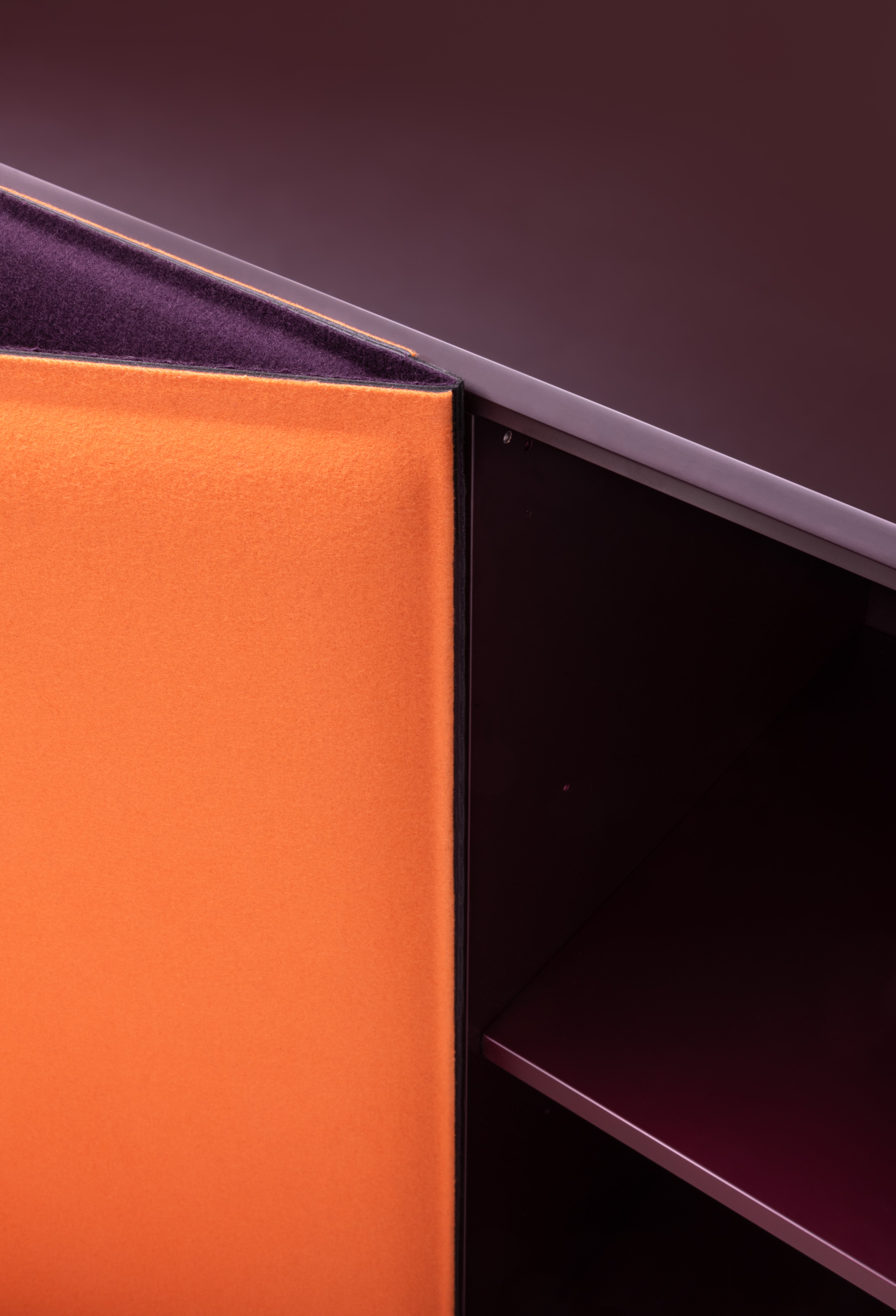 TACITO Schrank lila Filz