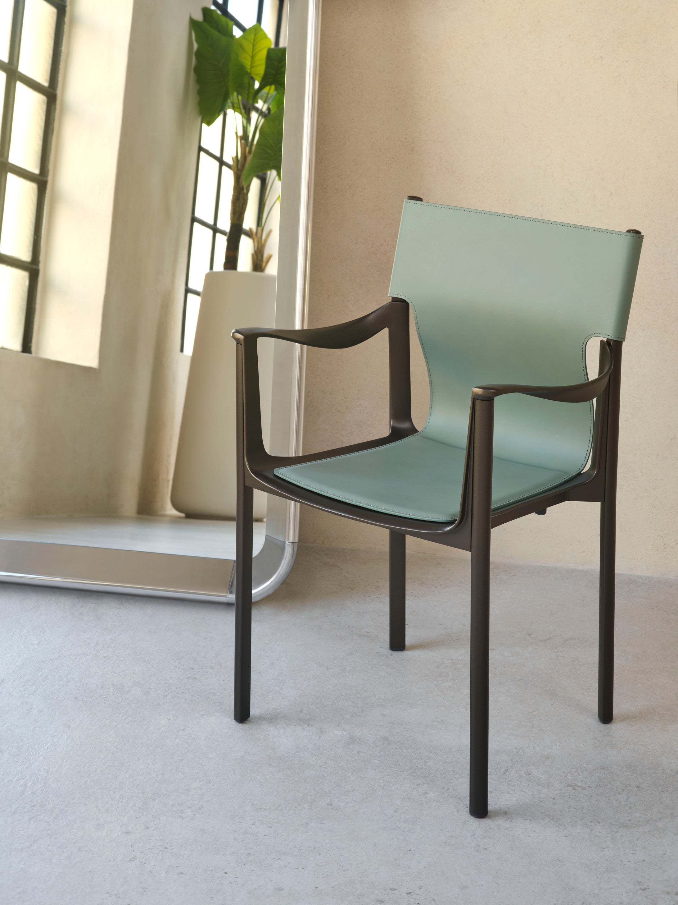 VENICE chair green leather with dark brown base