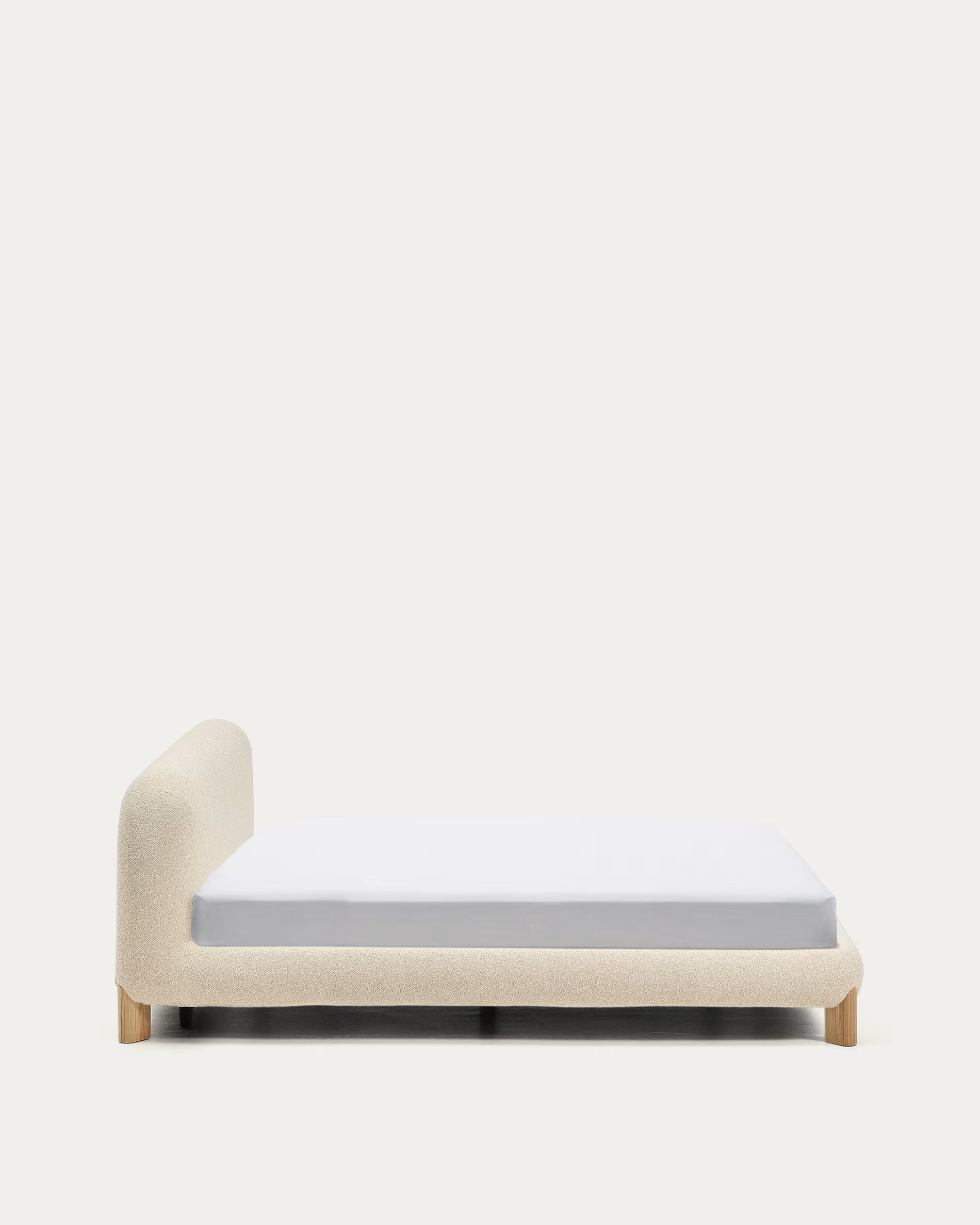 Bett ODINA ecru mit Eschenbasis