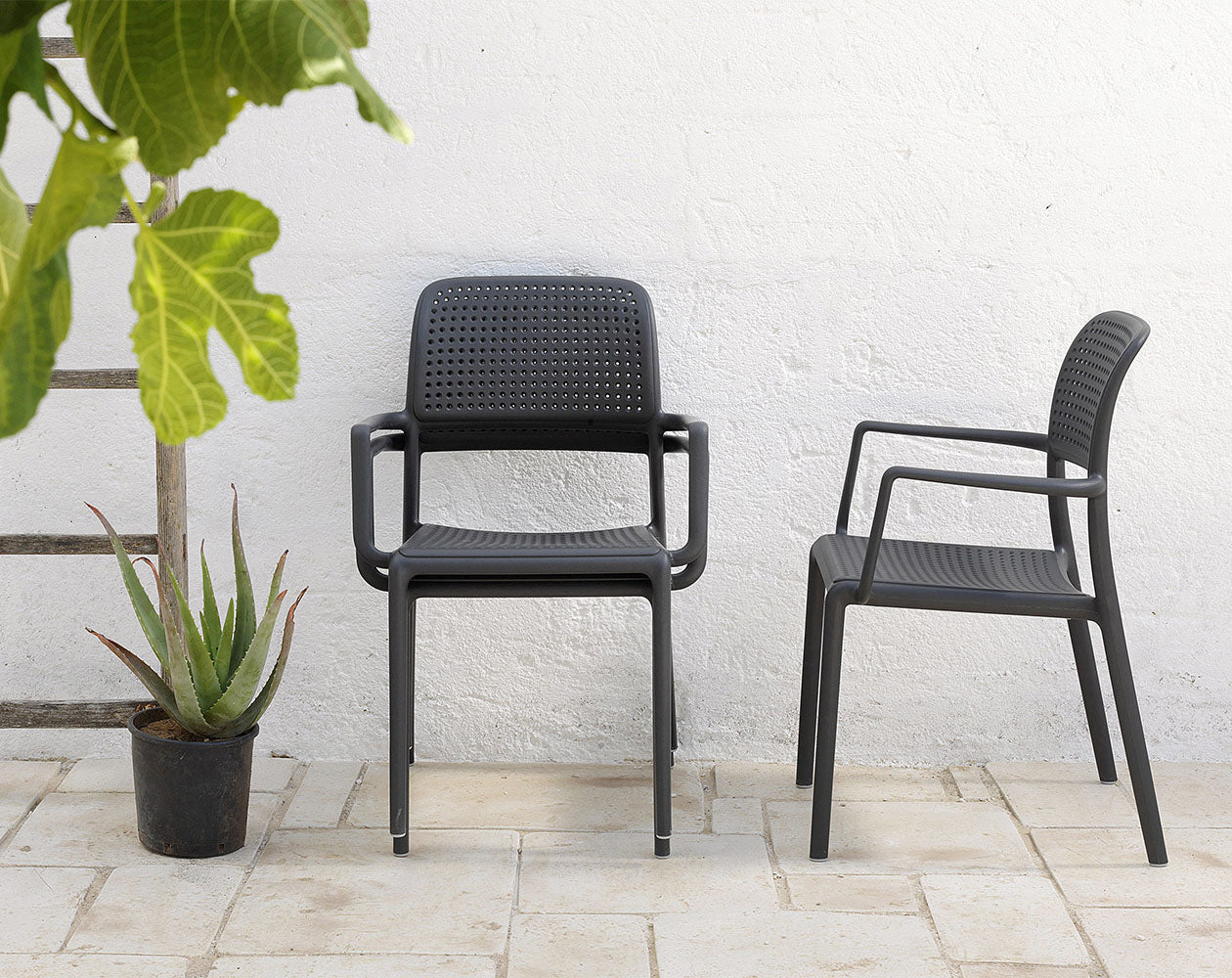 Außenstuhl mit Armlehnen BORA taupe