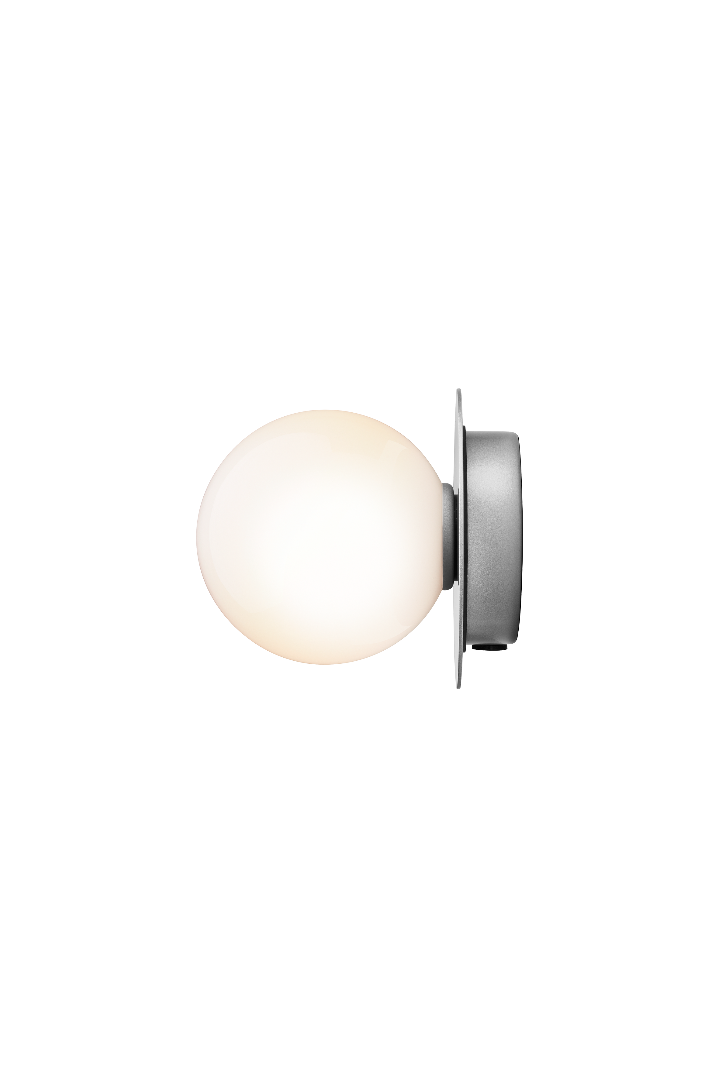 Wandlampe LIILA in Silber mit opalem Glas