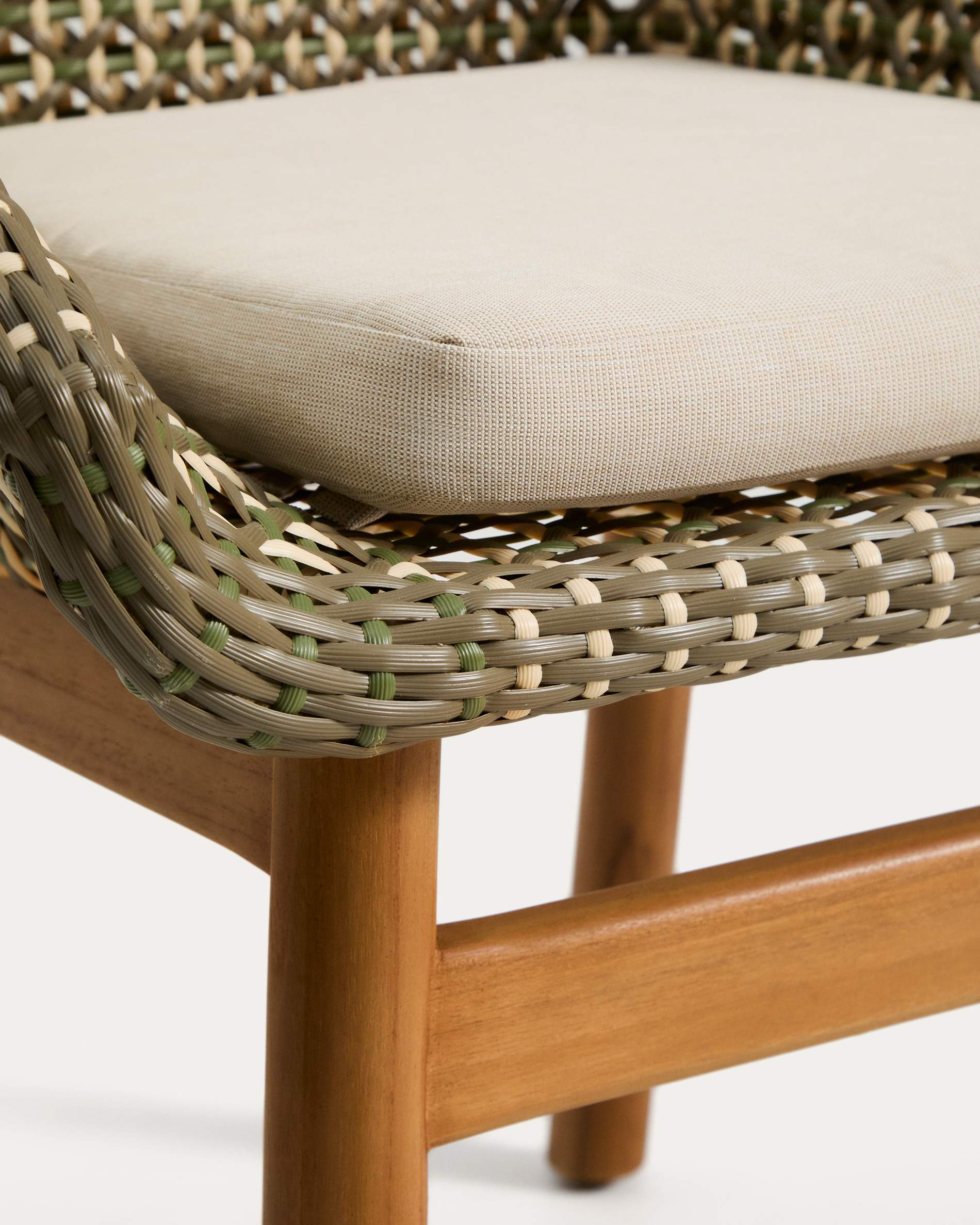 OLBIA Garden Chair in Synthetic Rattan and Teak Wood