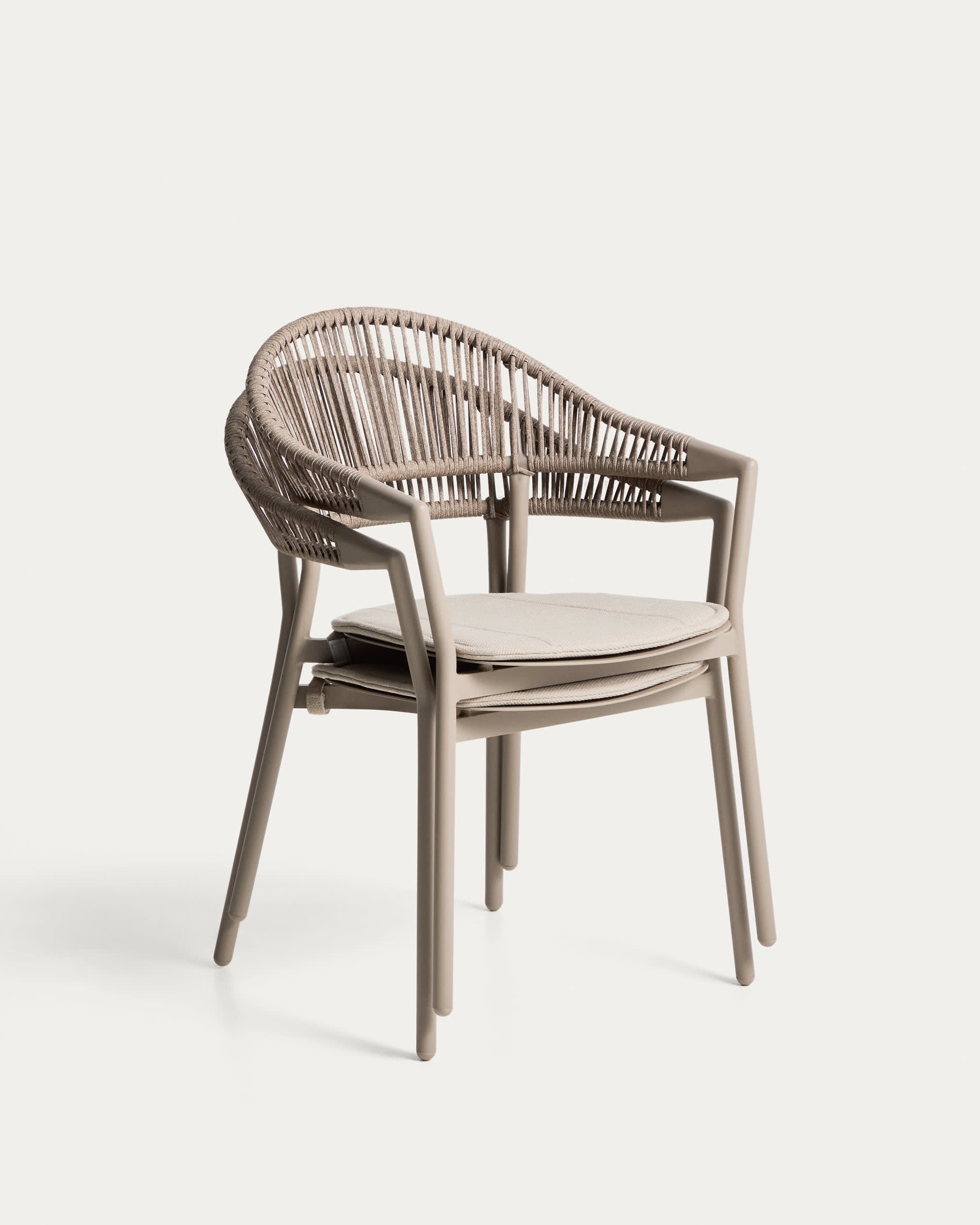 Krzesło ogrodowe ALIMIA taupe – Kave Home