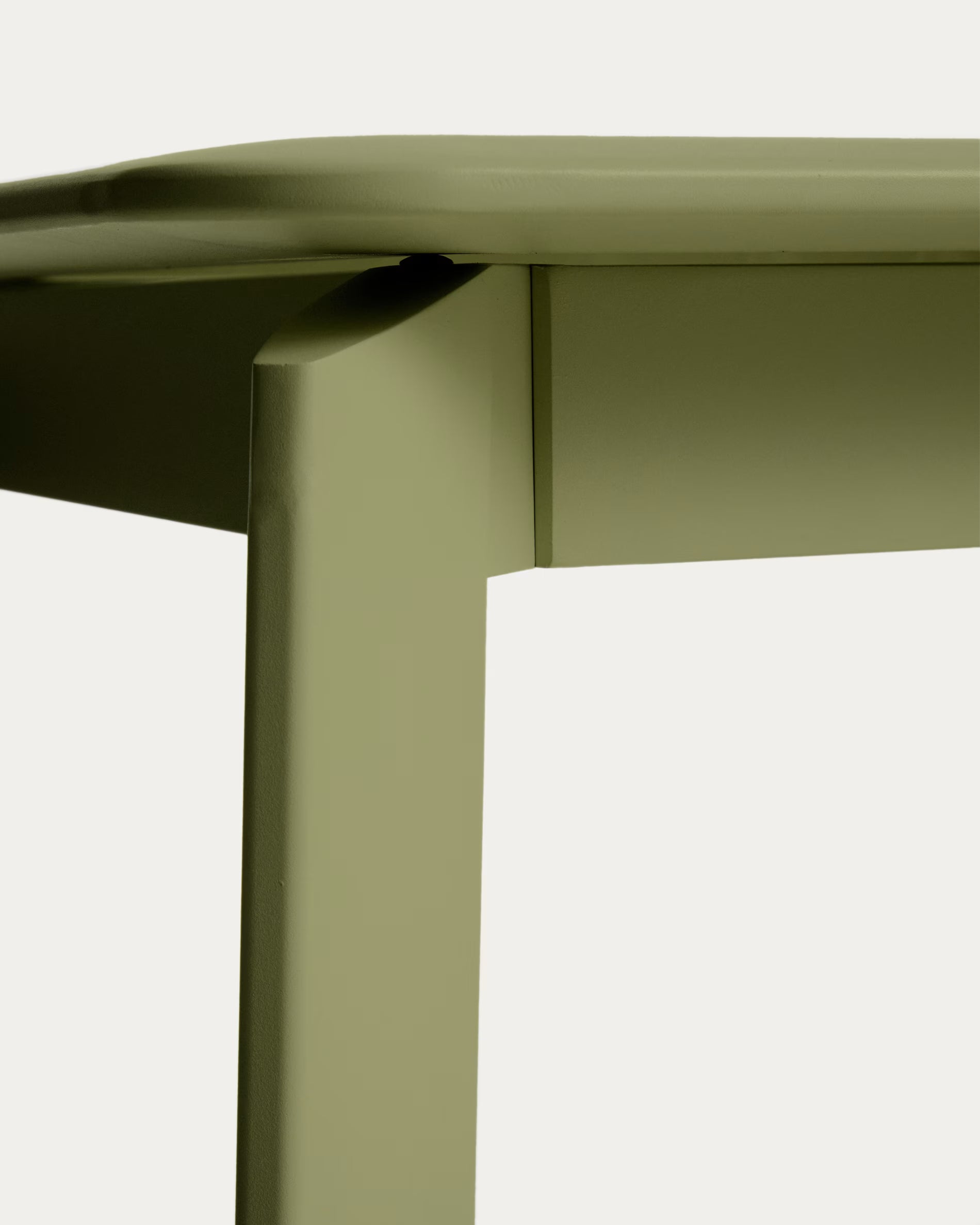 BRELA Green Garden Set with Aluminum Base