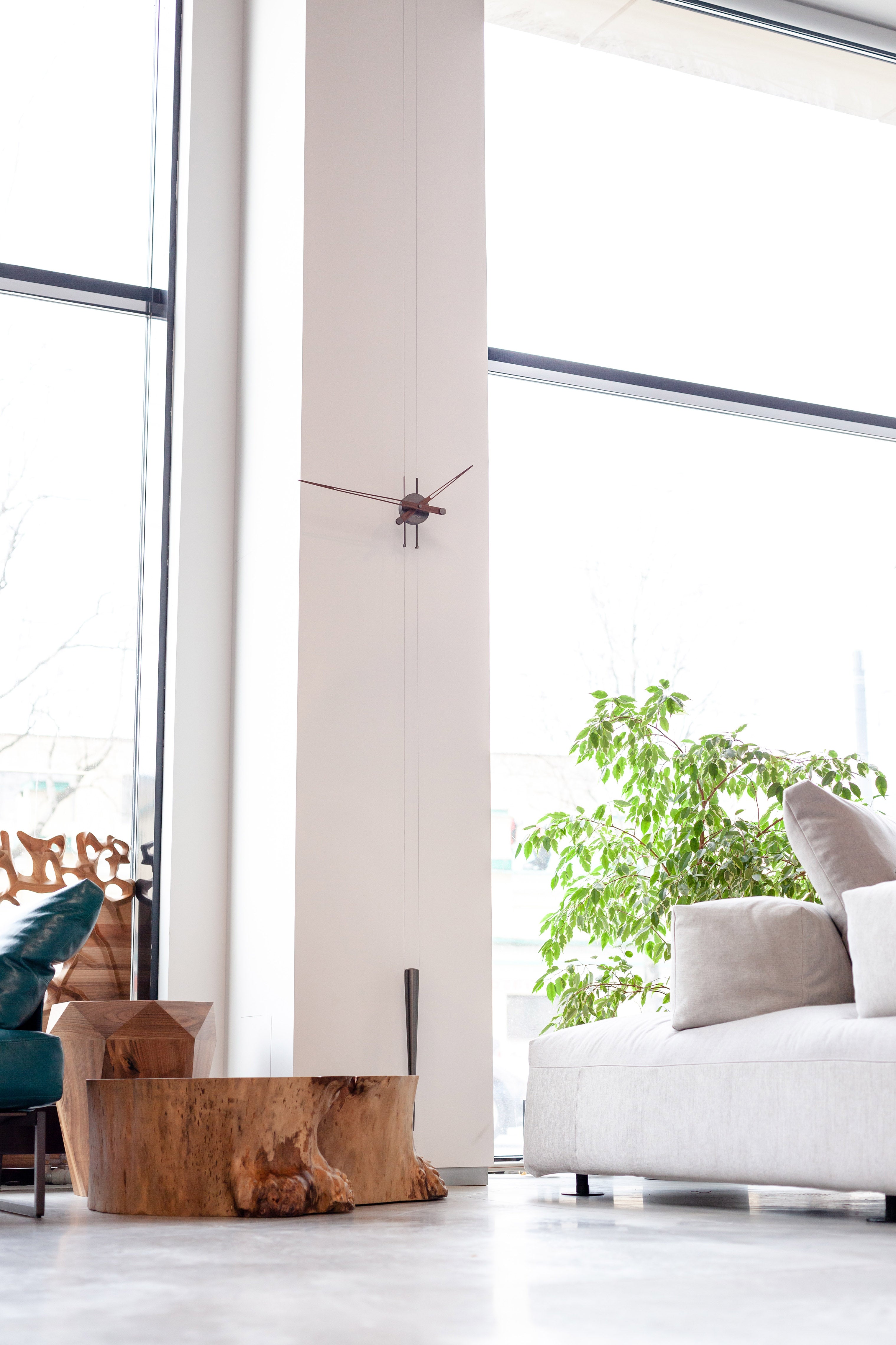Hanging Clock PENDULO Walnut Wood with Graphite