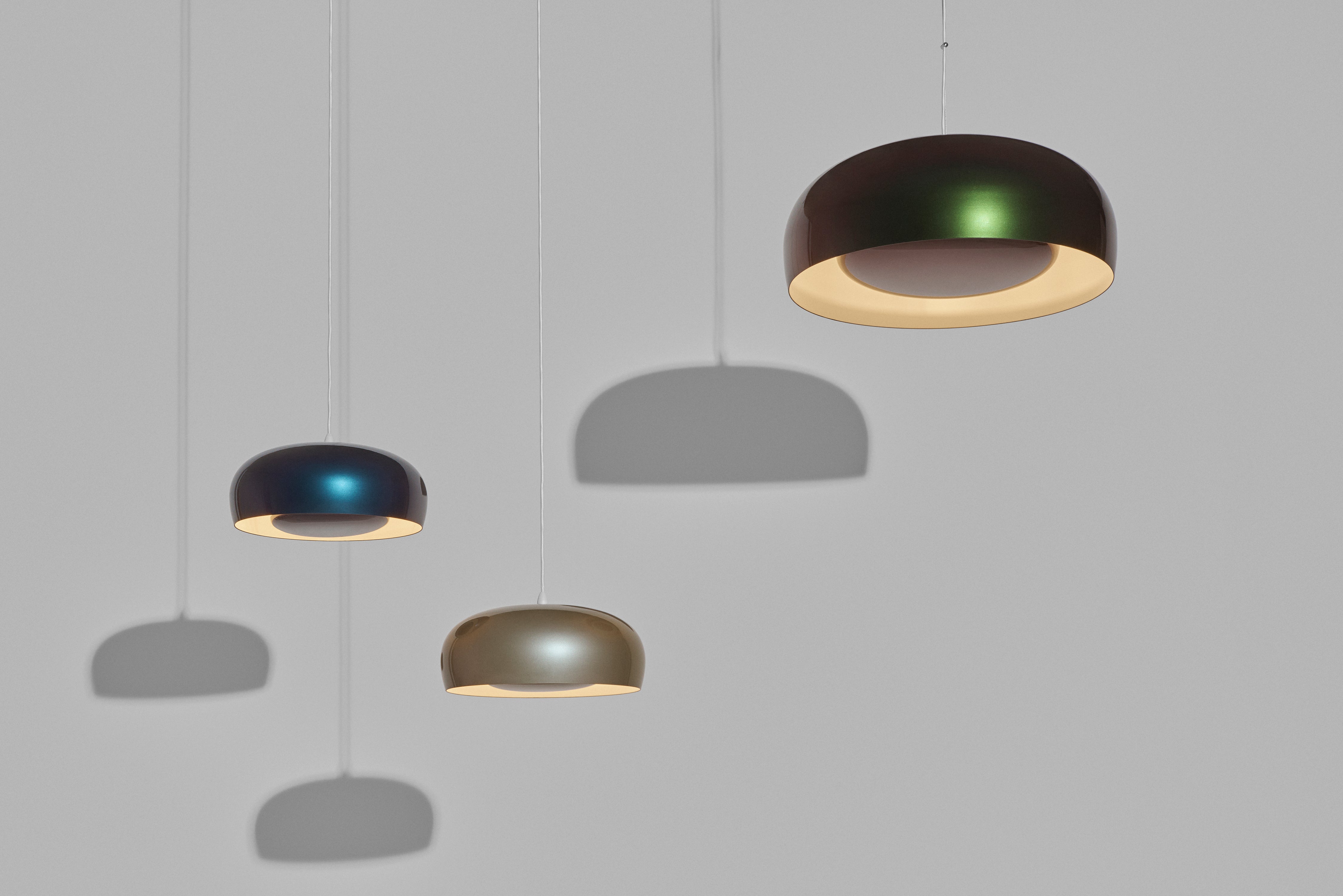 Lampa wisząca BRUSH ciemnoniebieski – Petite Friture