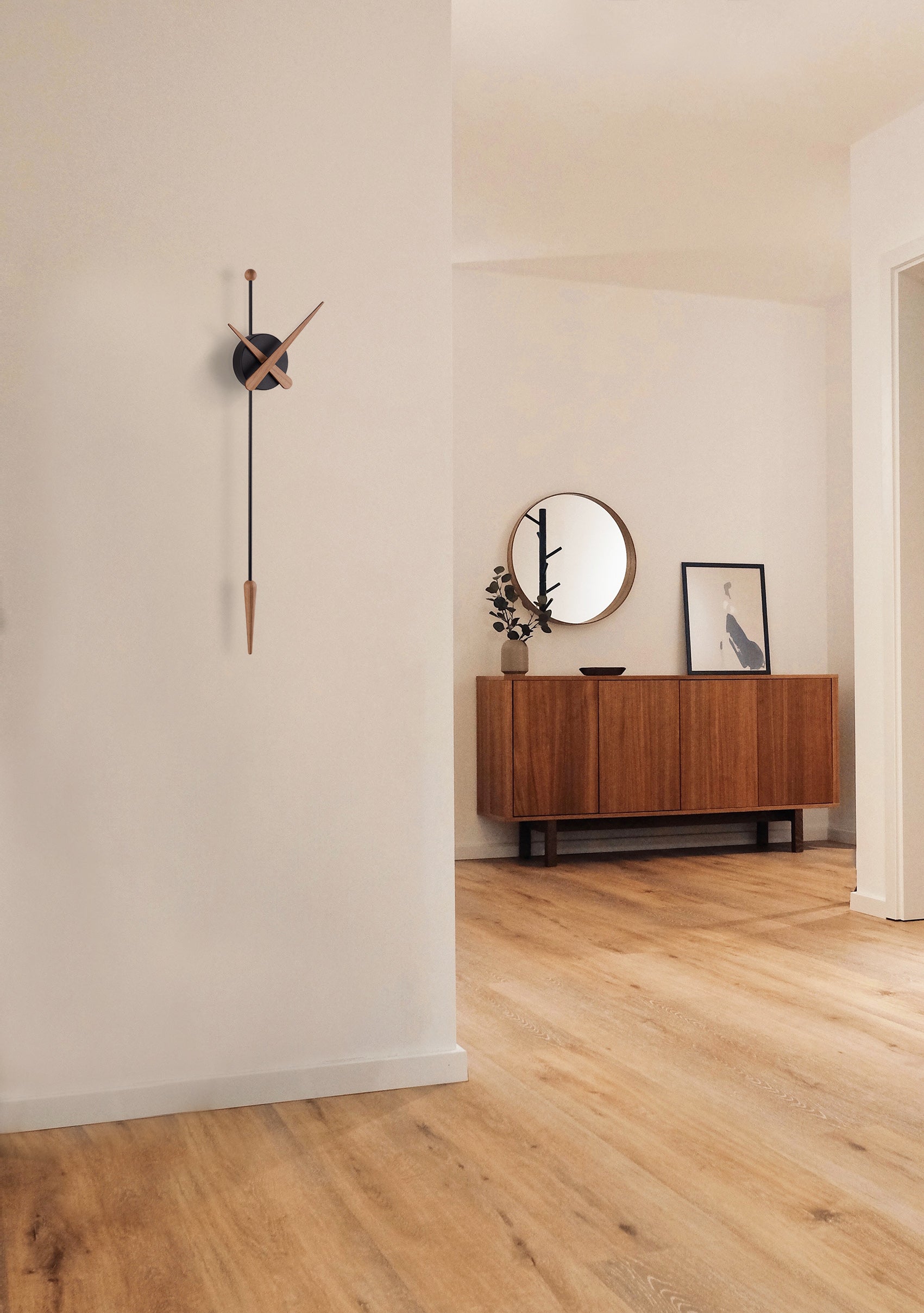 PUNTA wall clock in oak wood with black