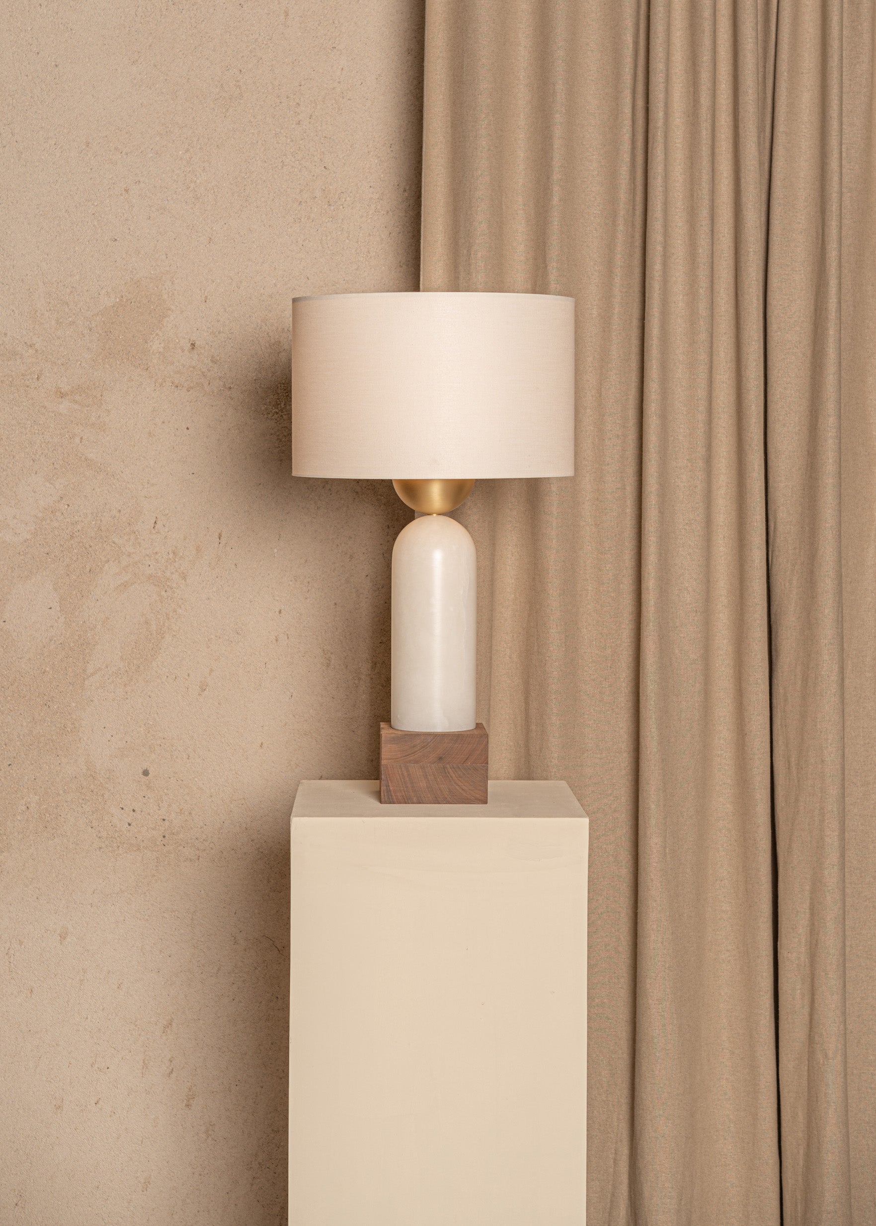 Tischlampe PEONA KELO weißer Alabaster
