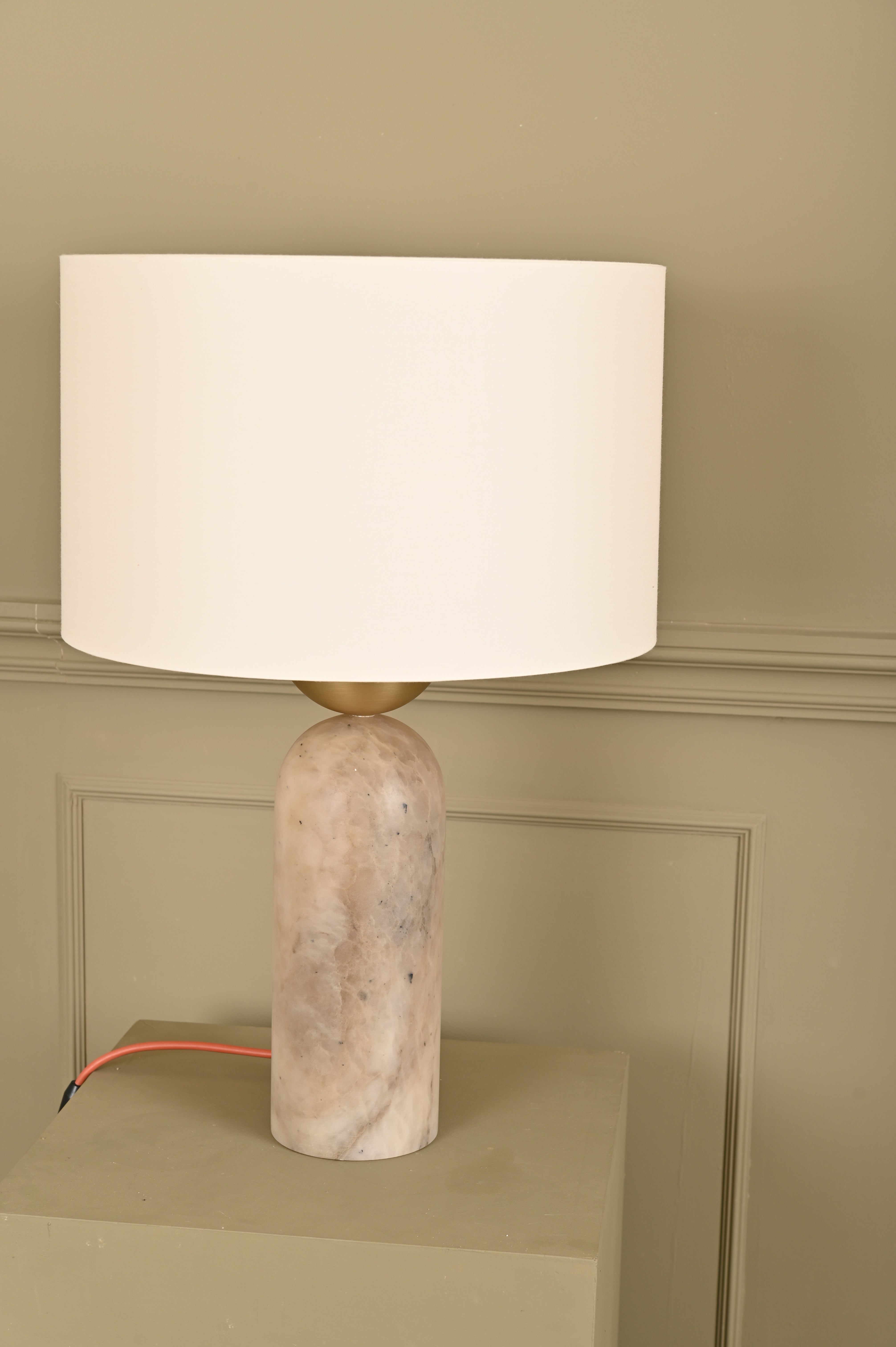 Tischlampe PEONA dunkelbeige Alabaster