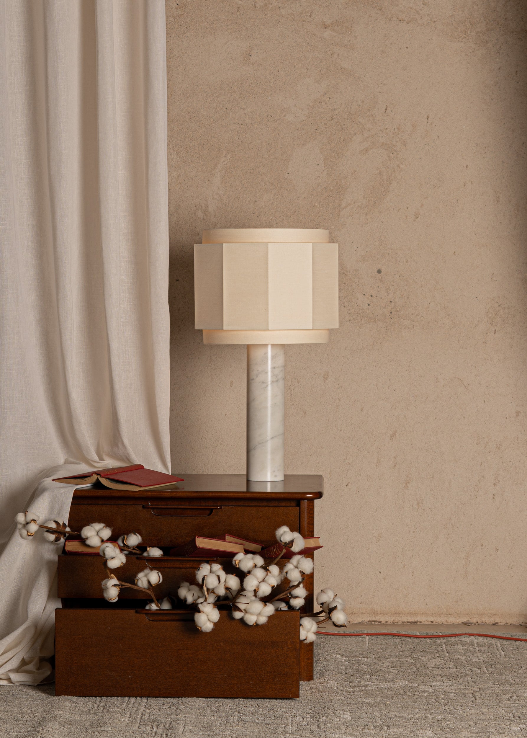 Tischlampe PIPO OKLA weißer Marmor