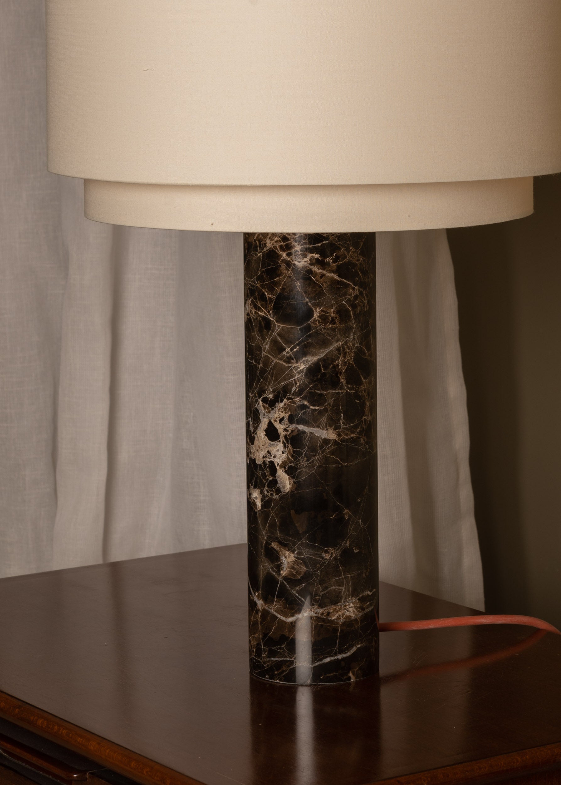 Tischlampe PIPO DUOBLE brauner Marmor