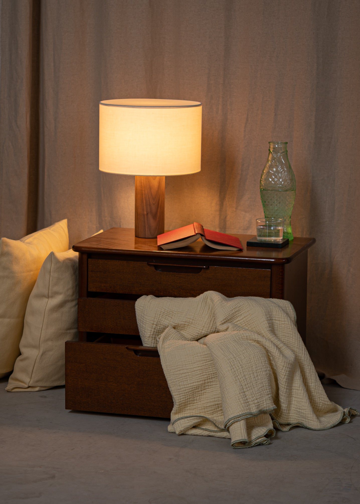 PIPITO Table Lamp Walnut Wood