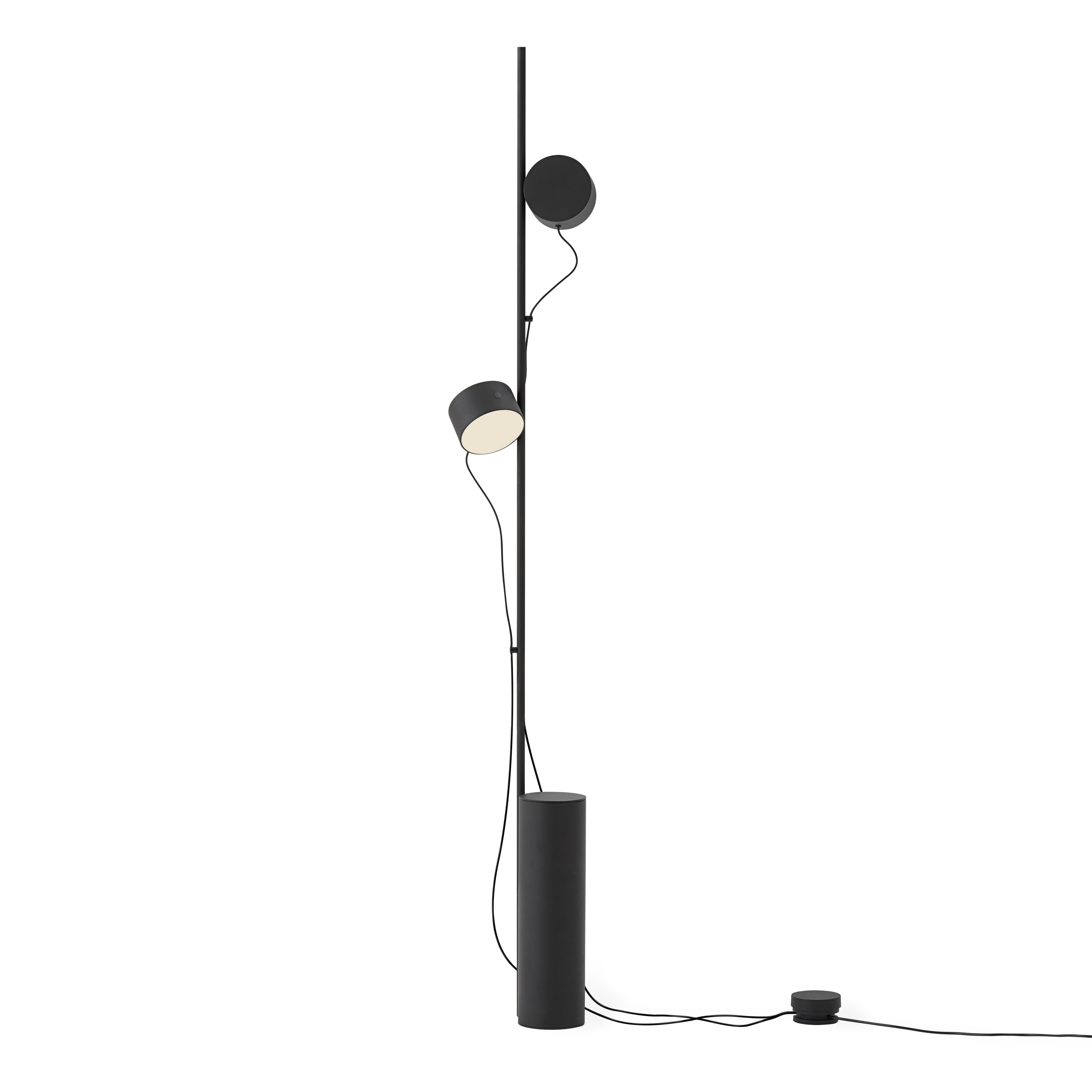 POST Floor Lamp Black