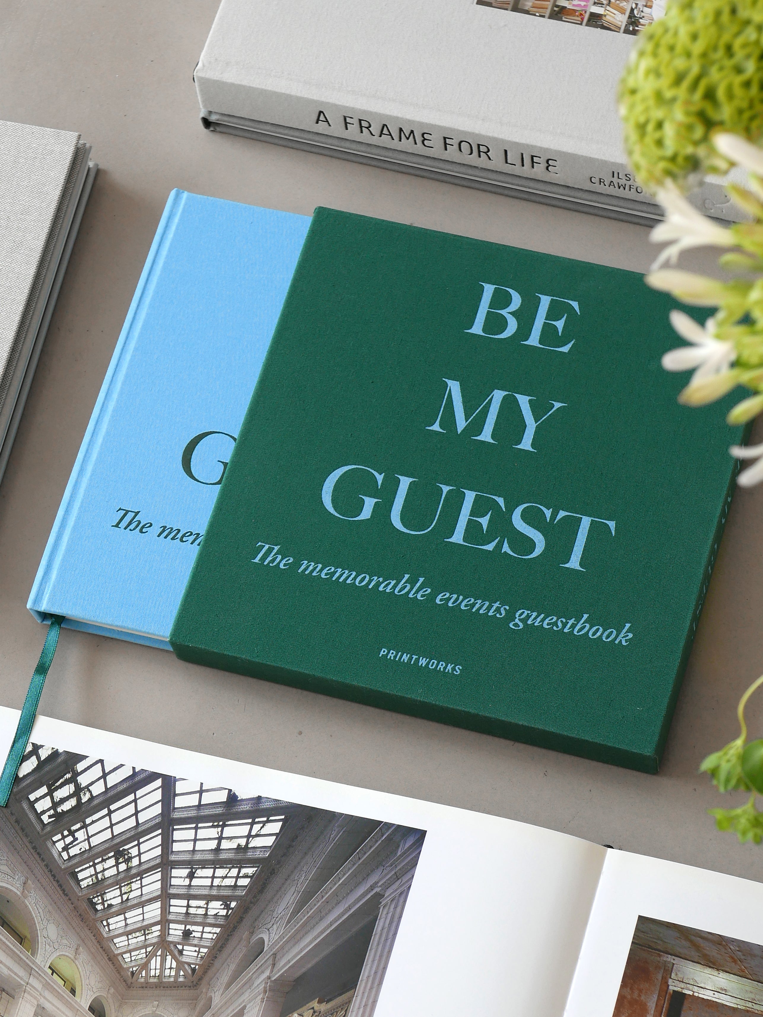 Gästebuch BE MY GUEST grün mit blau