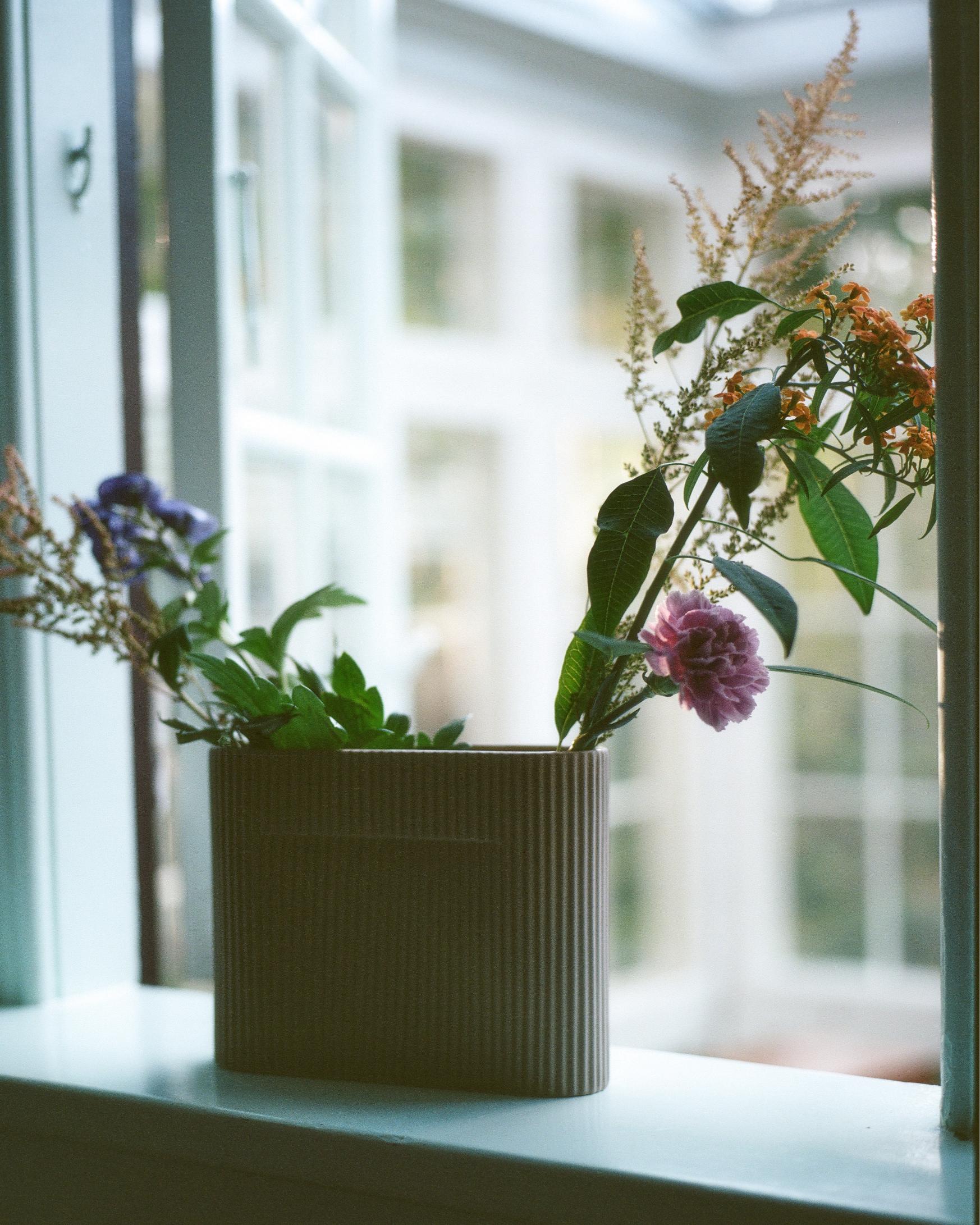 Vase aus Keramik RIDGE beige