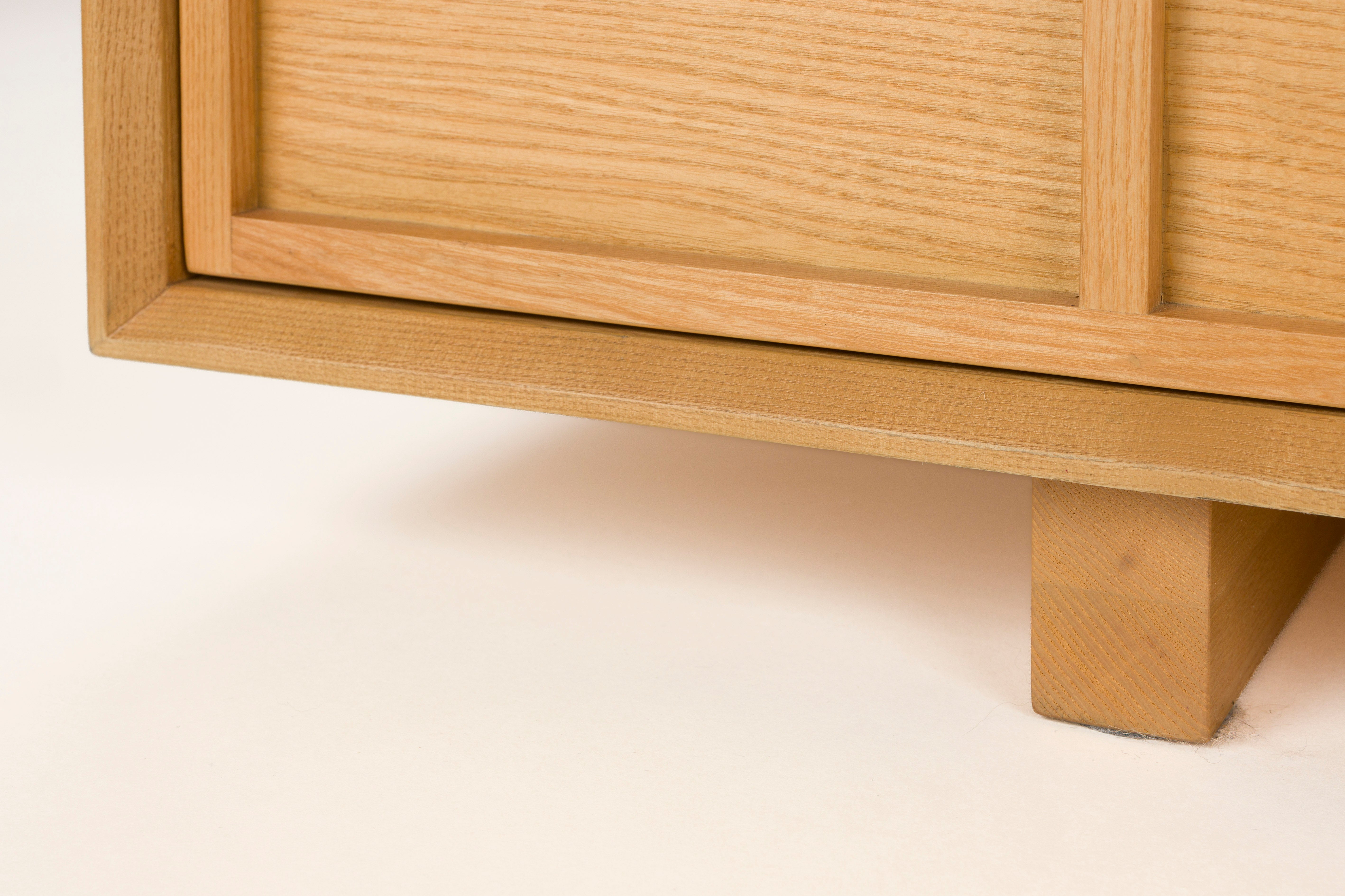 RASTER Ash Veneer TV Cabinet