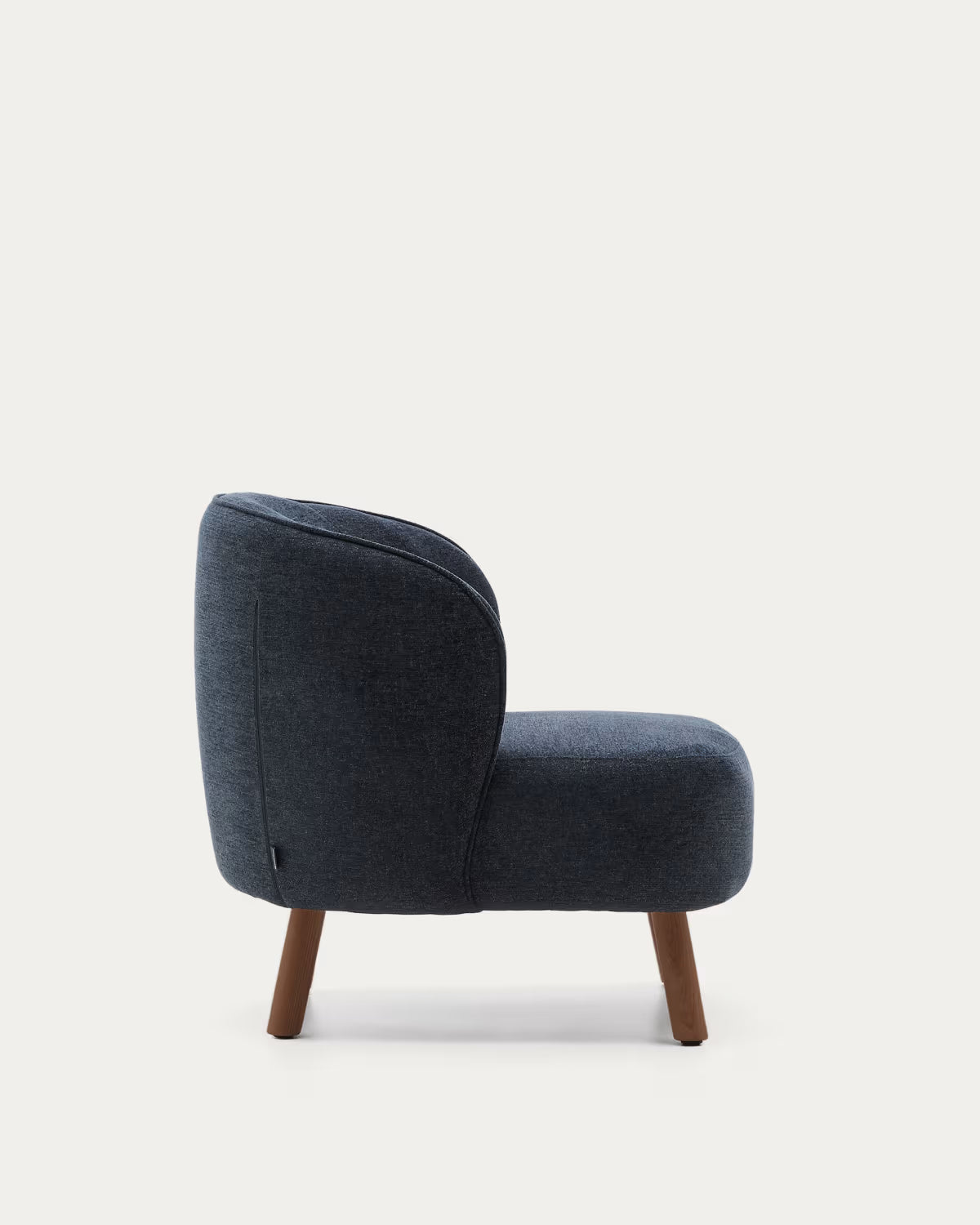 Sessel ULIT in blau-grauem Chenille mit dunklem Eschenfuß