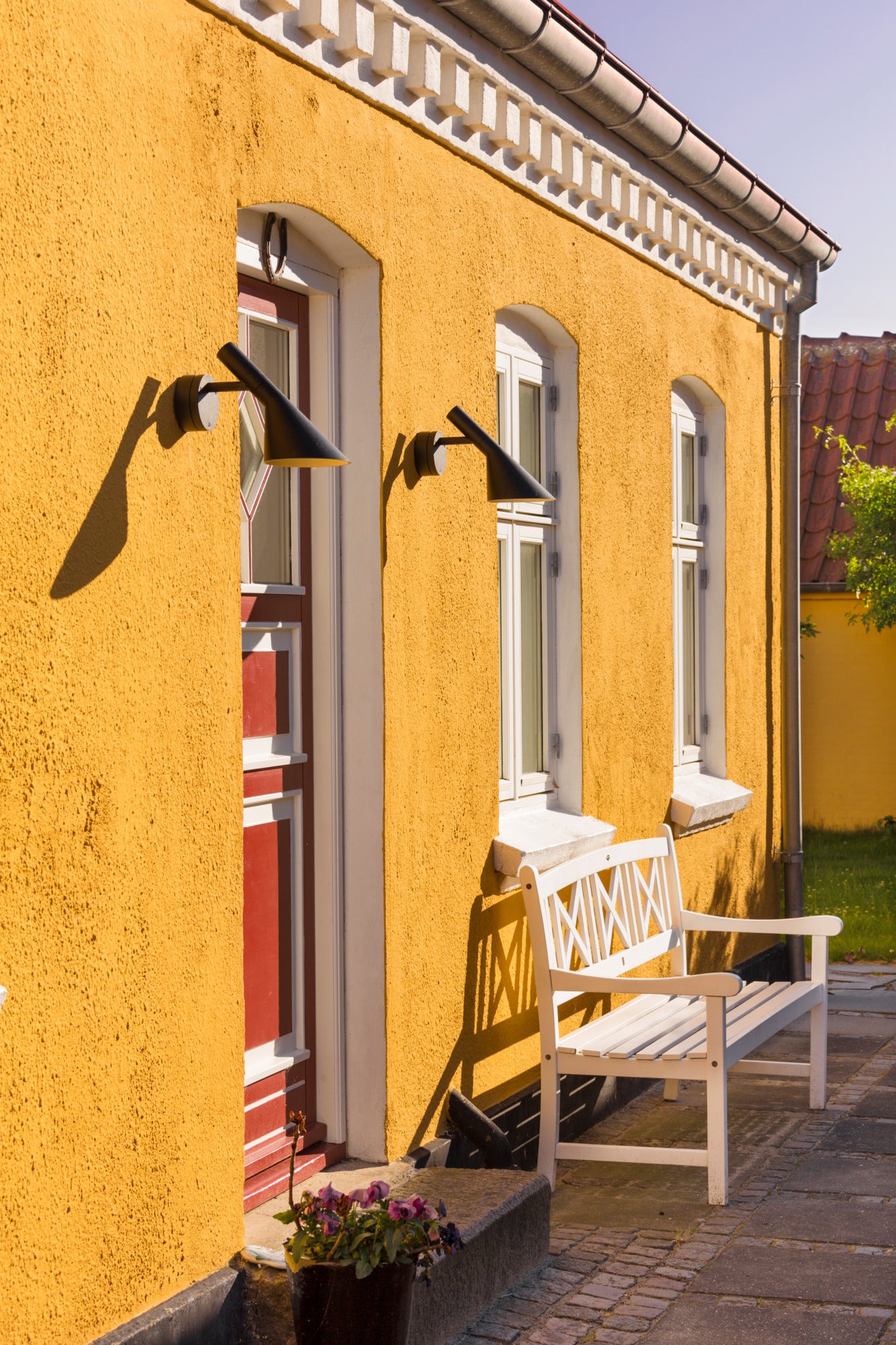 AJ 50 Black Outdoor Wall Lamp