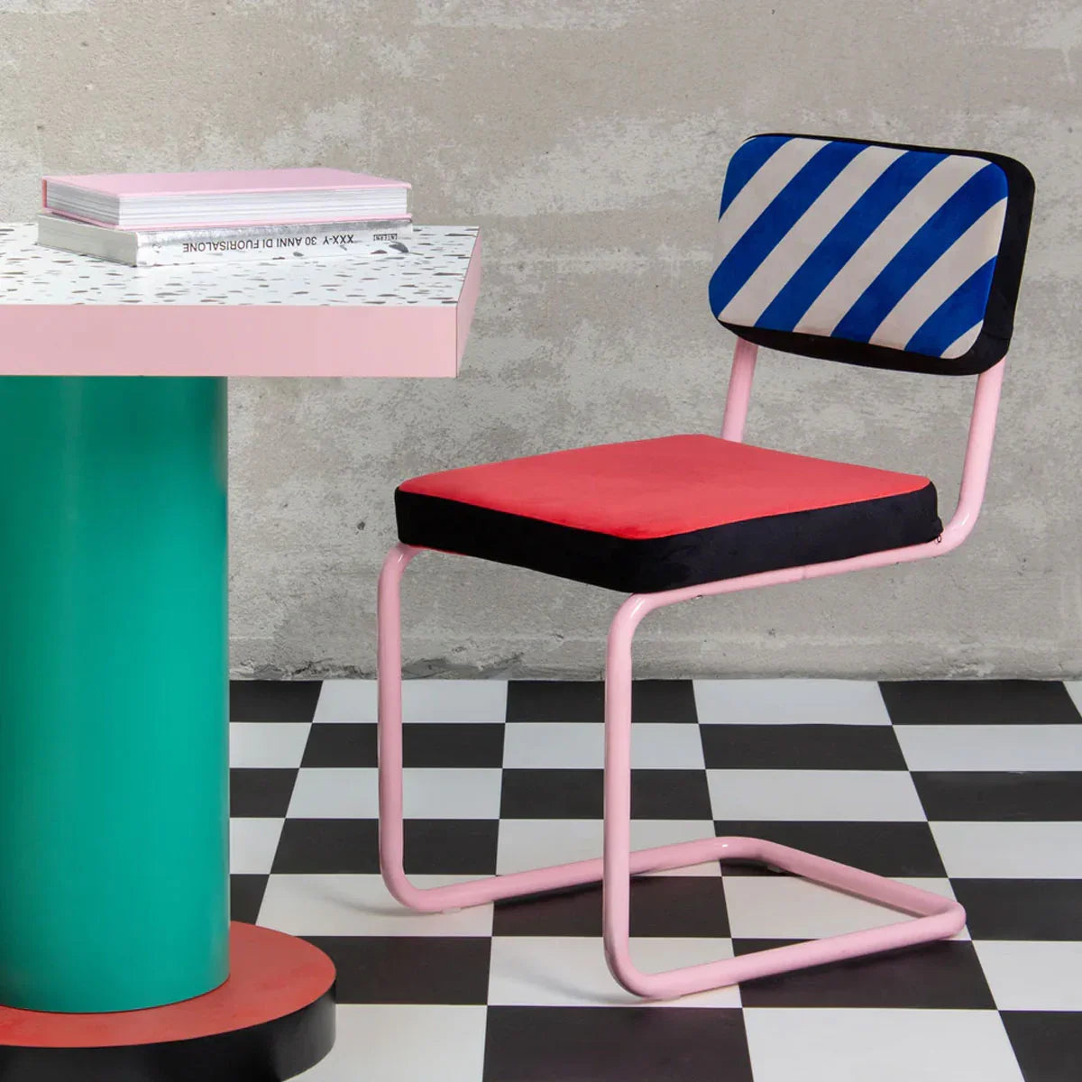 SUPERSTOOL BLUE STRIPES Bar Stool Red with Pink Base