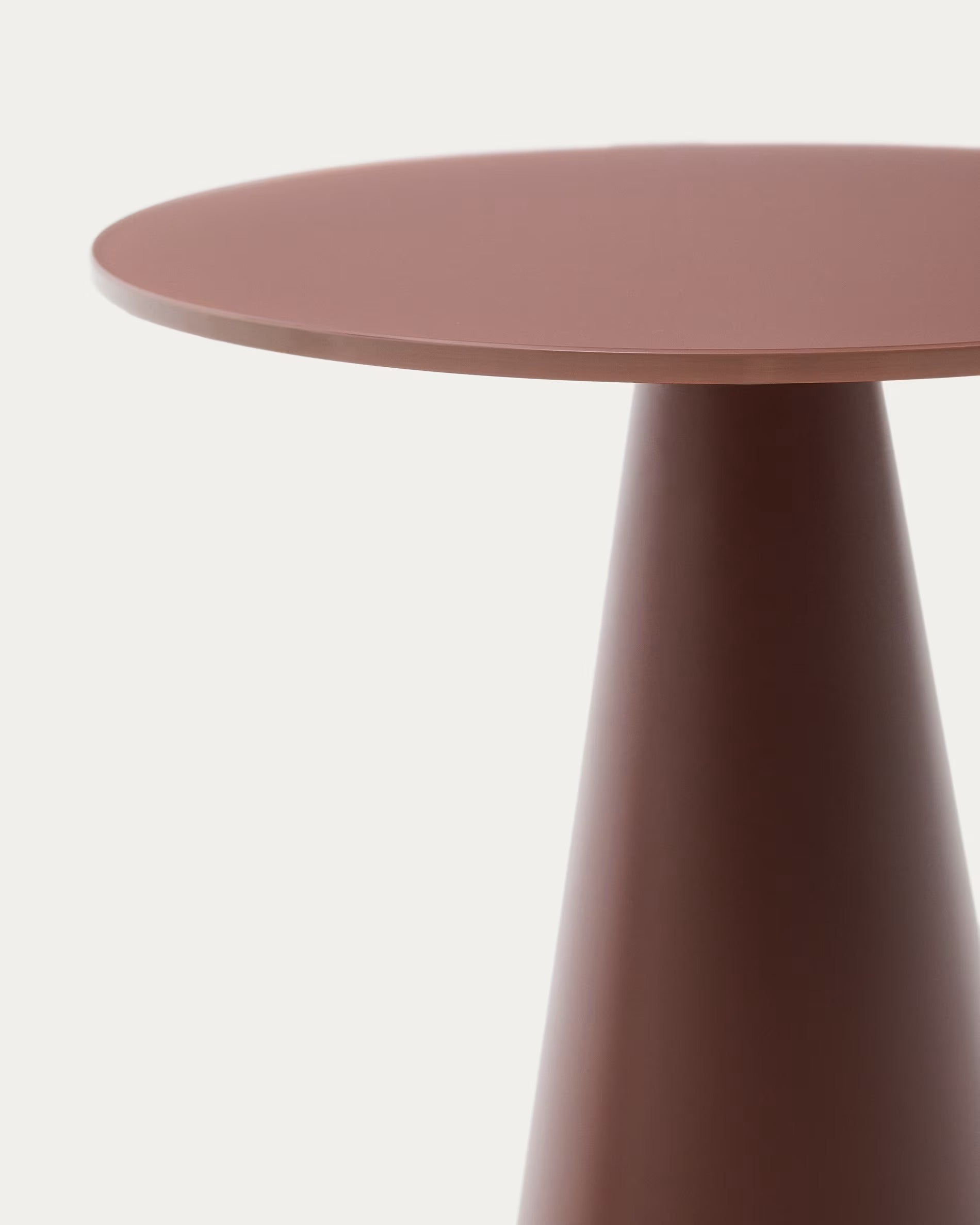 WILSHIRE terracotta side table