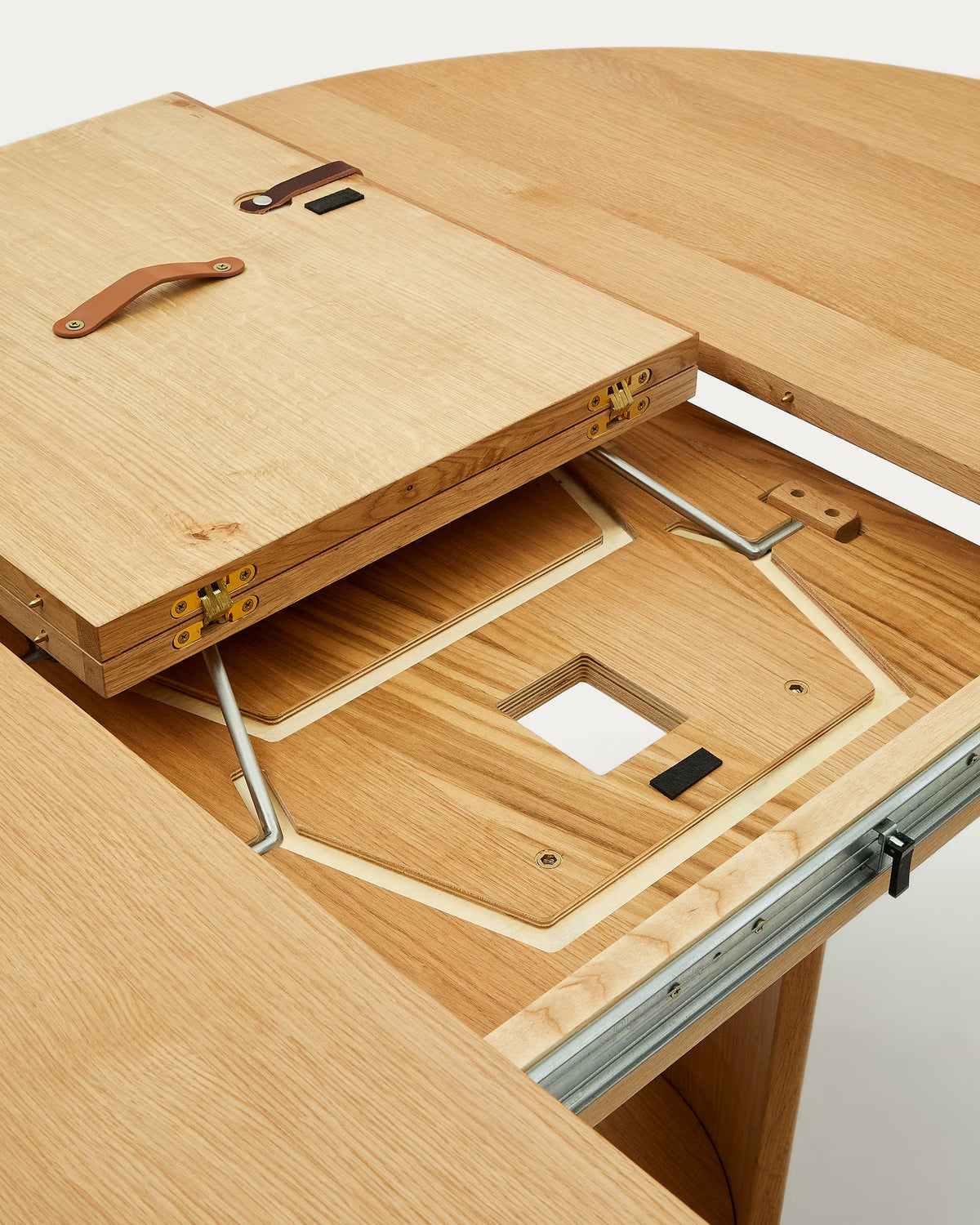 Rundtisch Artis Oak Furnier