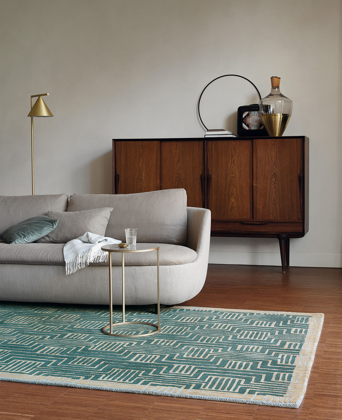 Kinmo green rug
