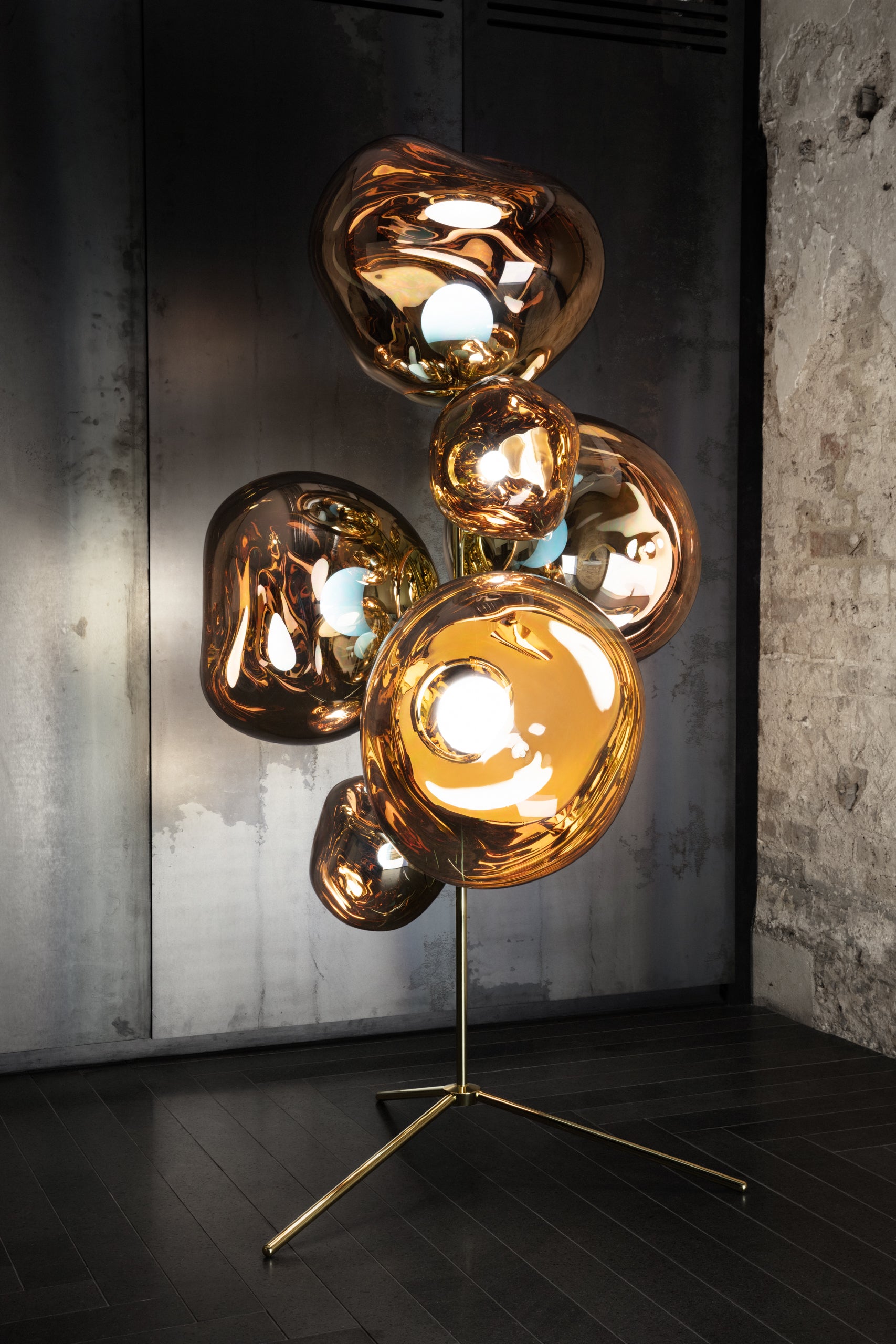 Stehlampe MELT in Silber