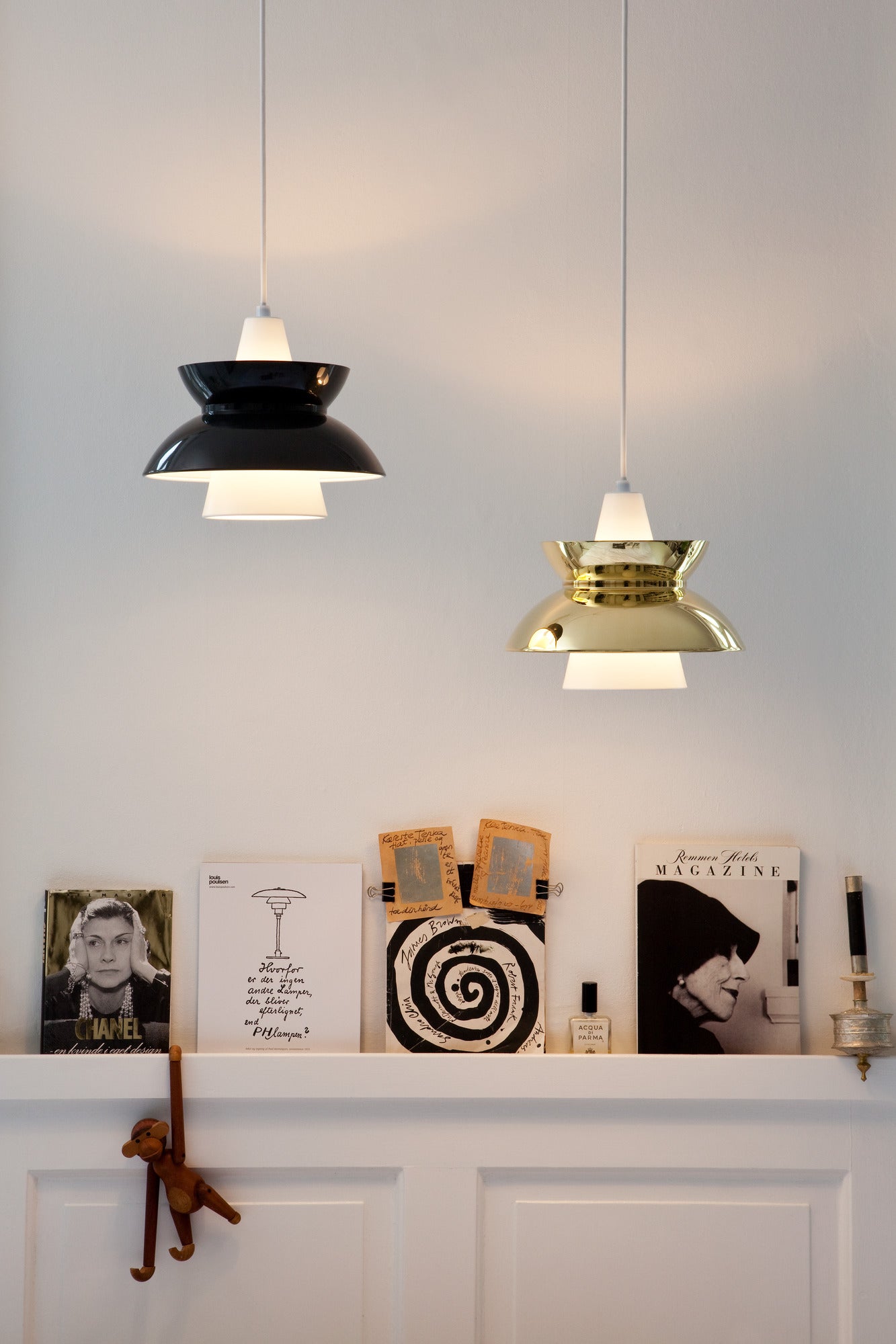 DOO-WOP pendant lamp white with brass finish
