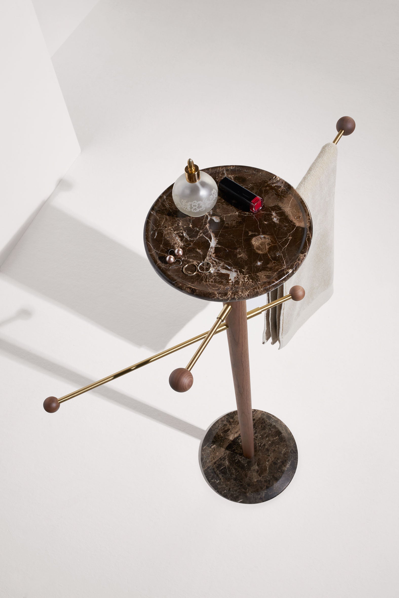 Wandgarderobe TOALLERO Holz mit Marmor