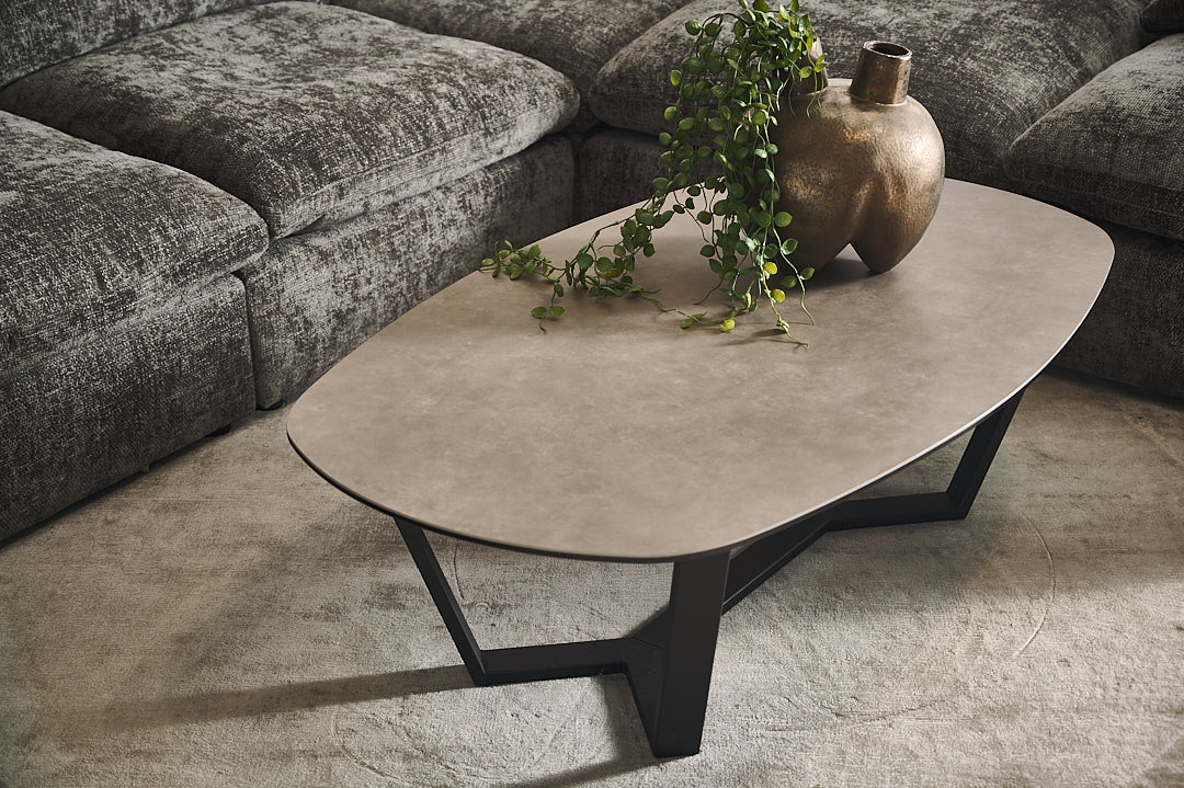 BRAGA coffee table quartz stone