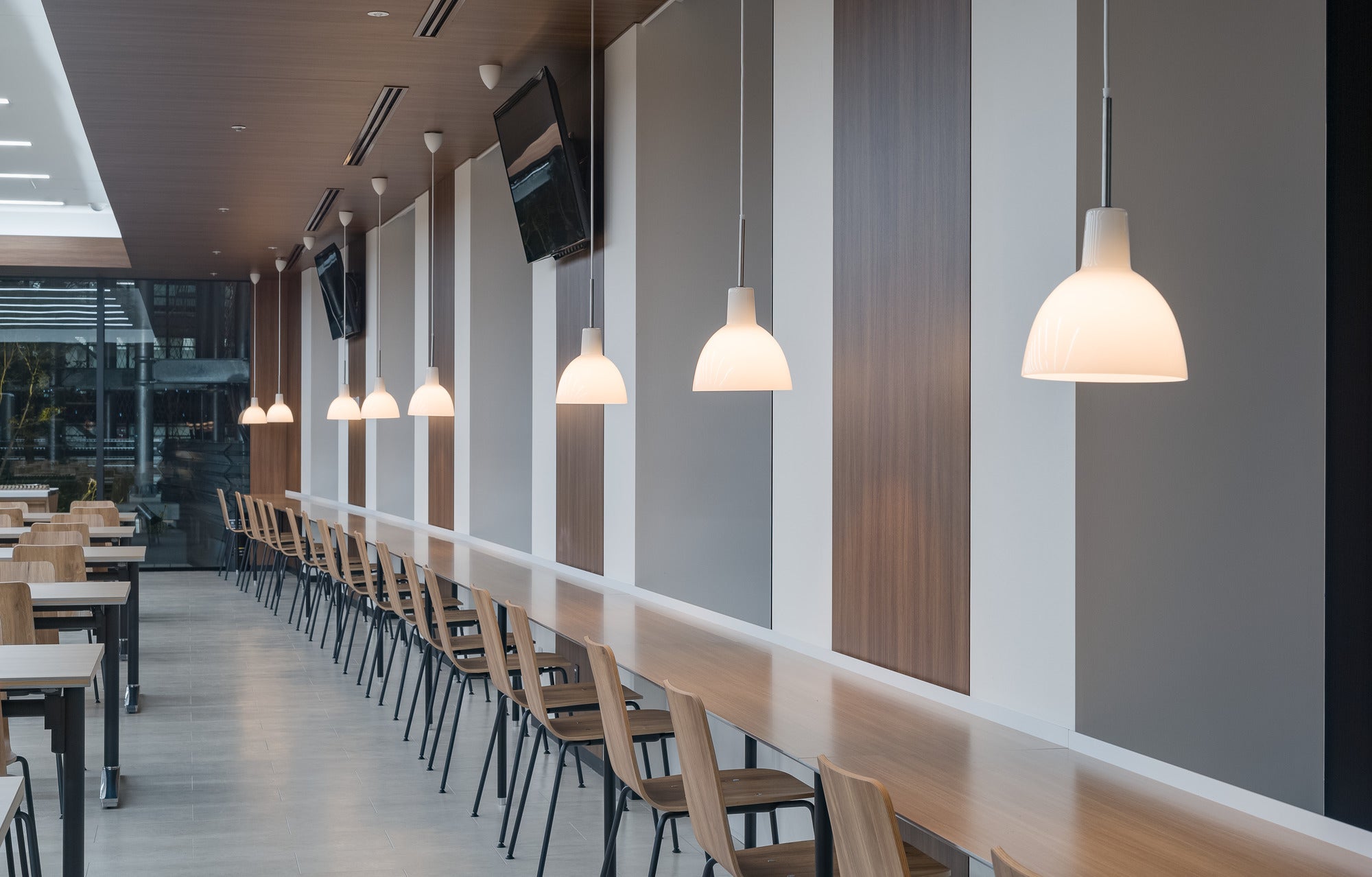 Pendelleuchte TOLDBOD GLASS weiß