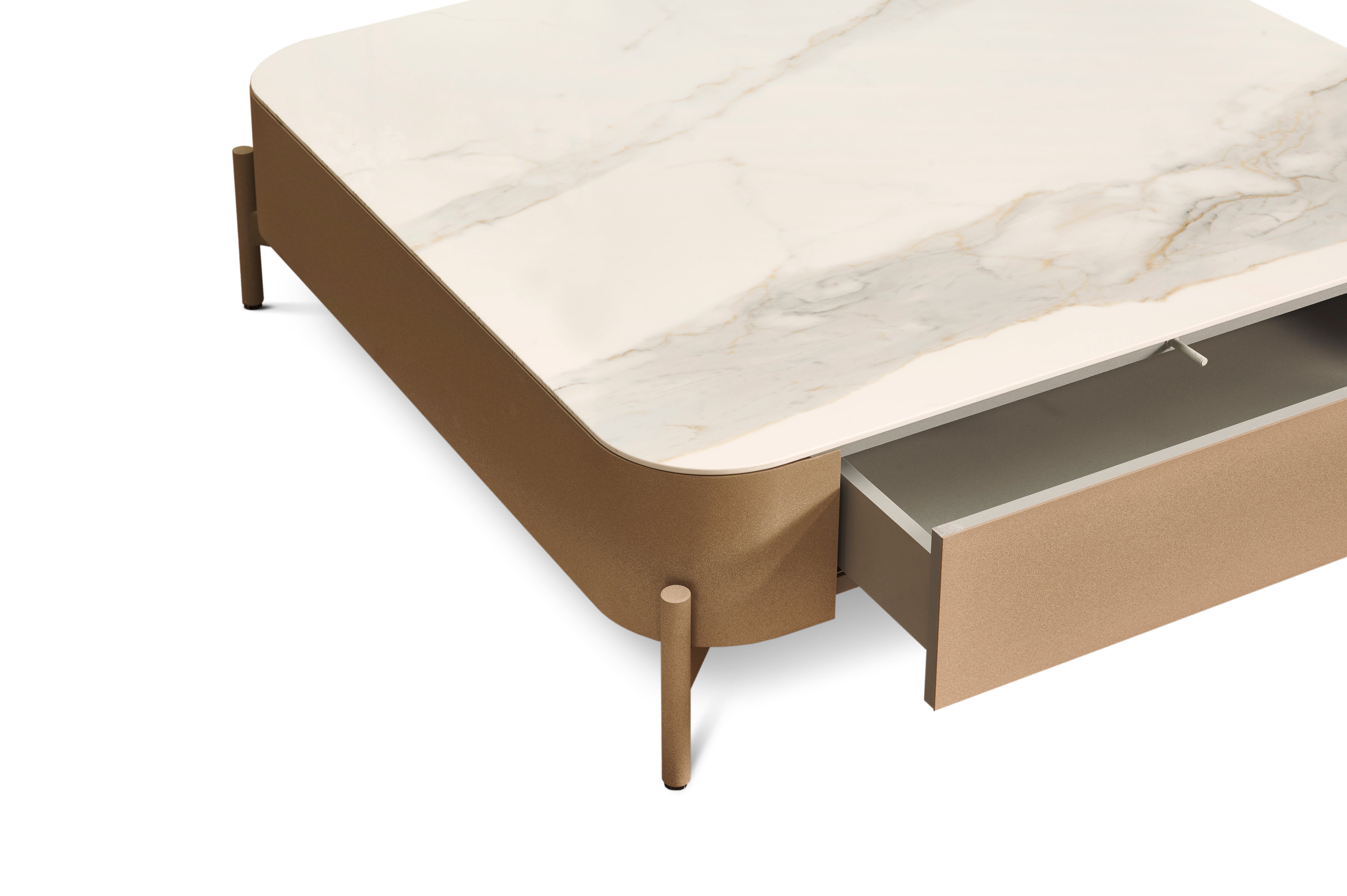 TURTLE Couchtisch personalisiert