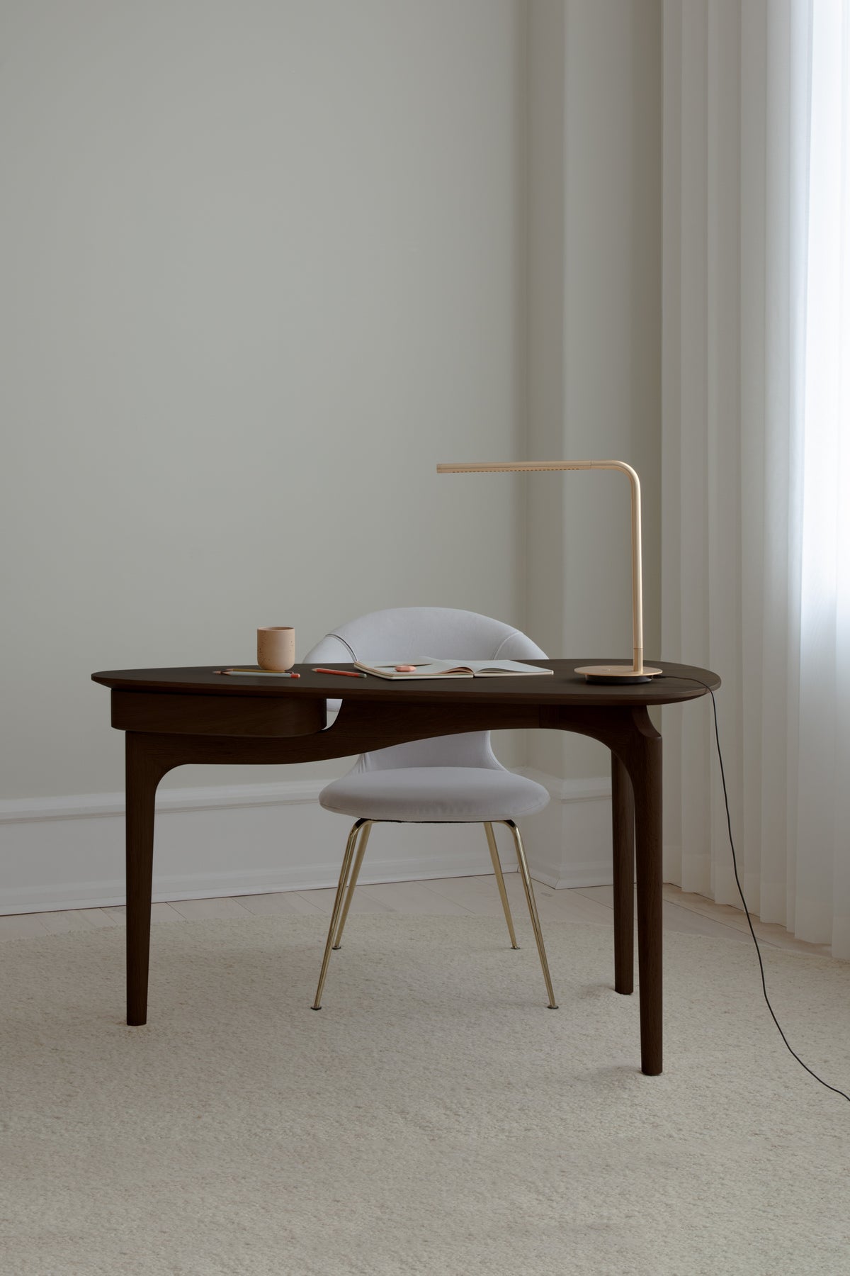 Goldene OMNI Tischlampe