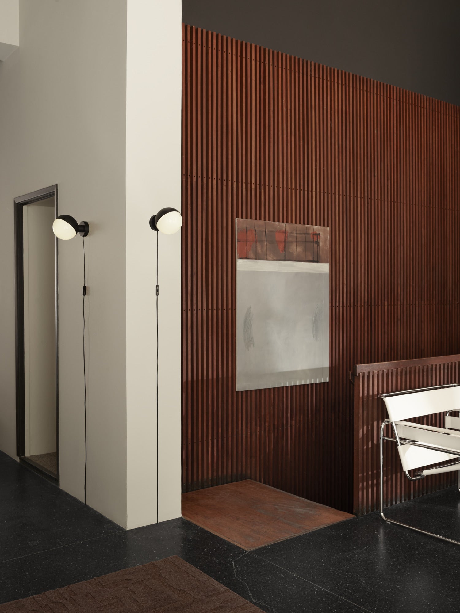 VL STUDIO brass wall lamp