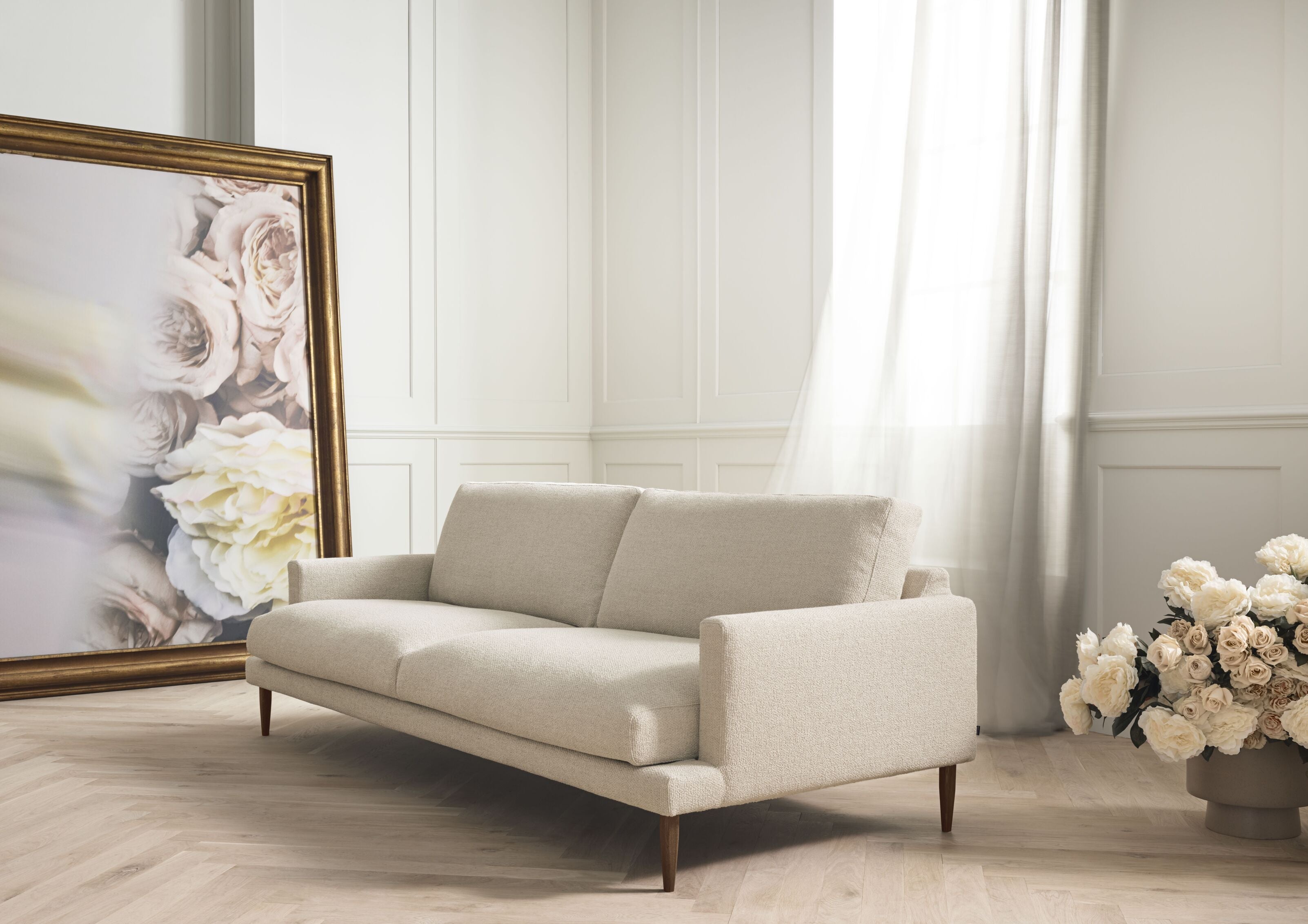 Vened 4-person sofa dark base