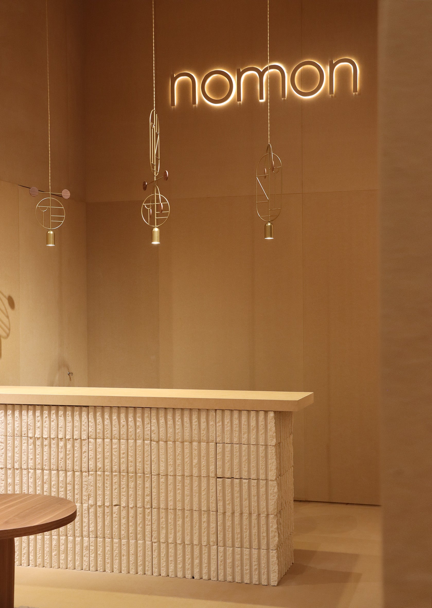 WOODEN DOTS WD06 Pendant Lamp in Graphite with Red and Pink