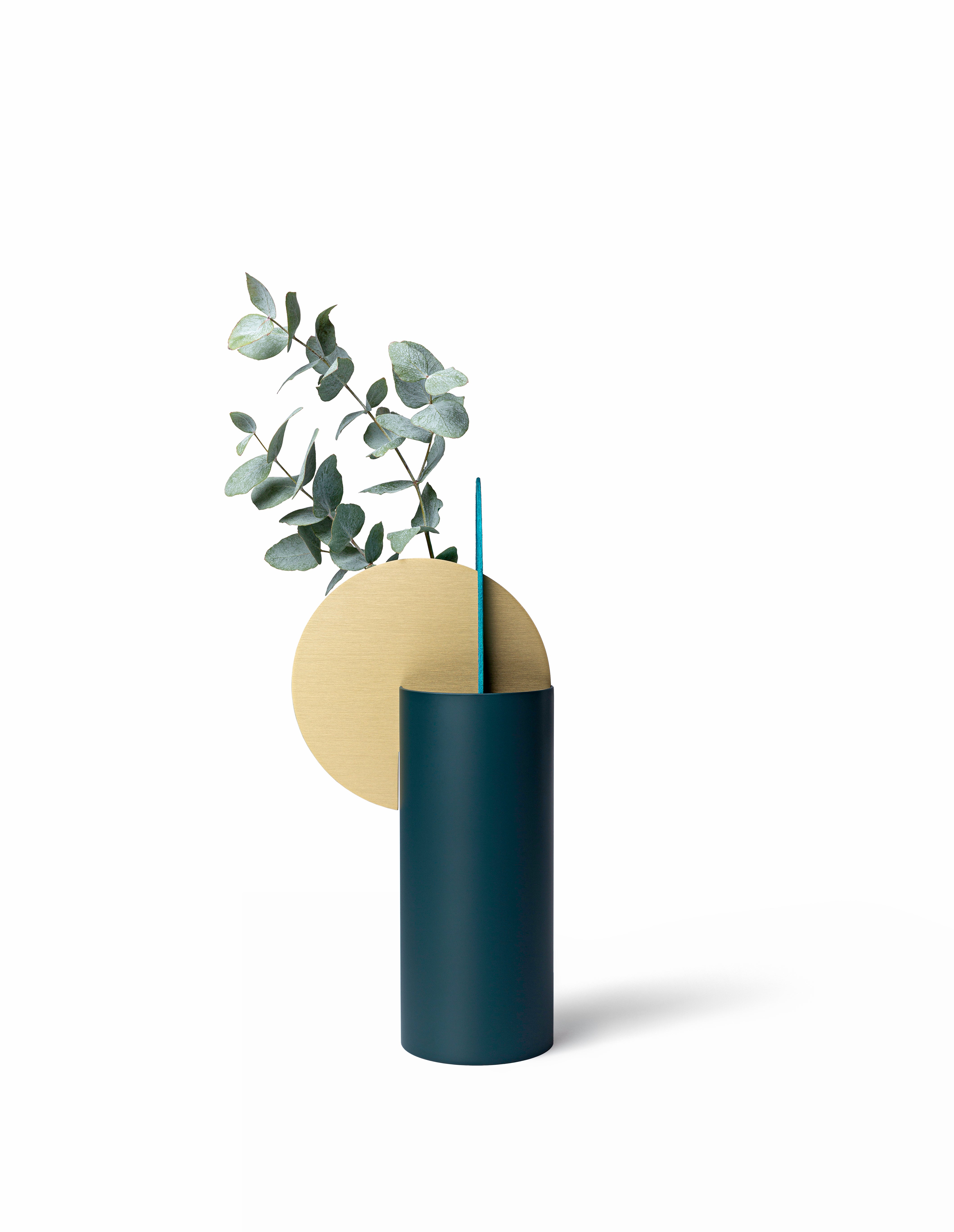 Vase YERMILOV - NUMMERIERTE EDITION grün mit Messing und oxidiertem Kupfer