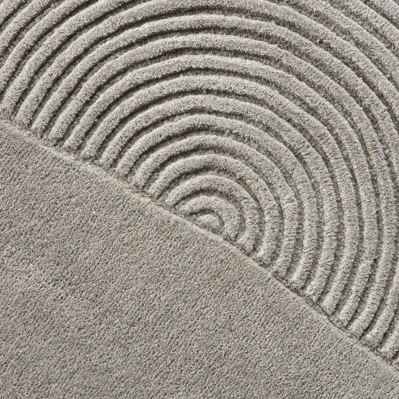 Rundteppich ZEN SPLIT grau