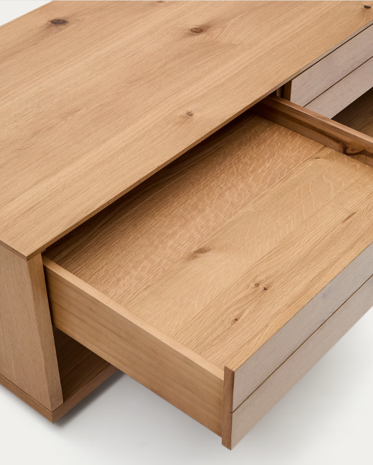 Algumea coffee table oak veneer