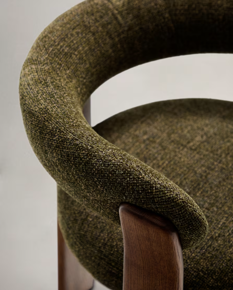 Sessel mit Armlehnen GRANITE grünem Chenille und dunklem Eschenfuß