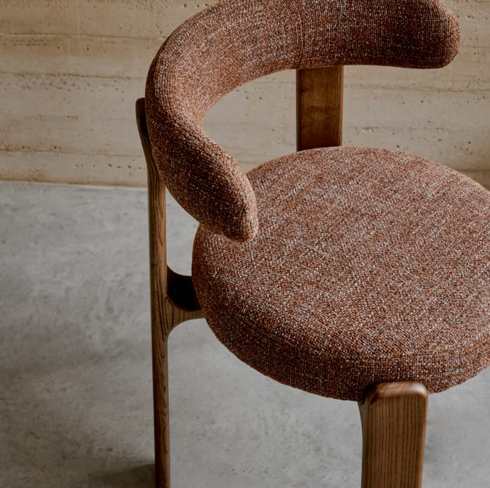 GRANITE chair in brown chenille with a dark ash base