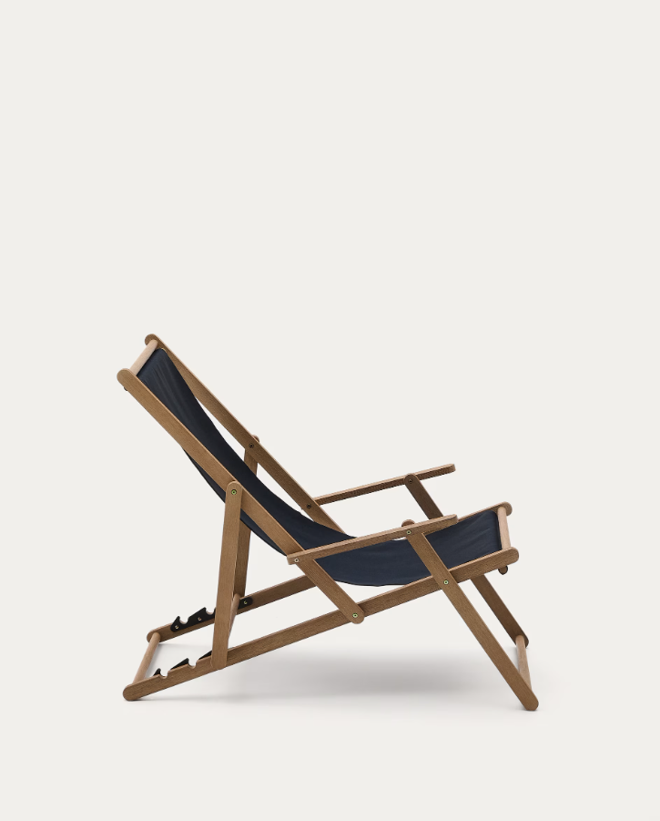 Vilara black deckchair with acacia base