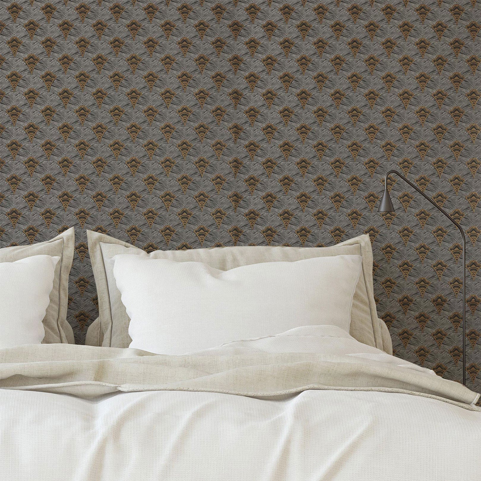 Strukturtapete mit abstraktem Fächerdesign ADENIUM - NOIR schwarz mit Gold