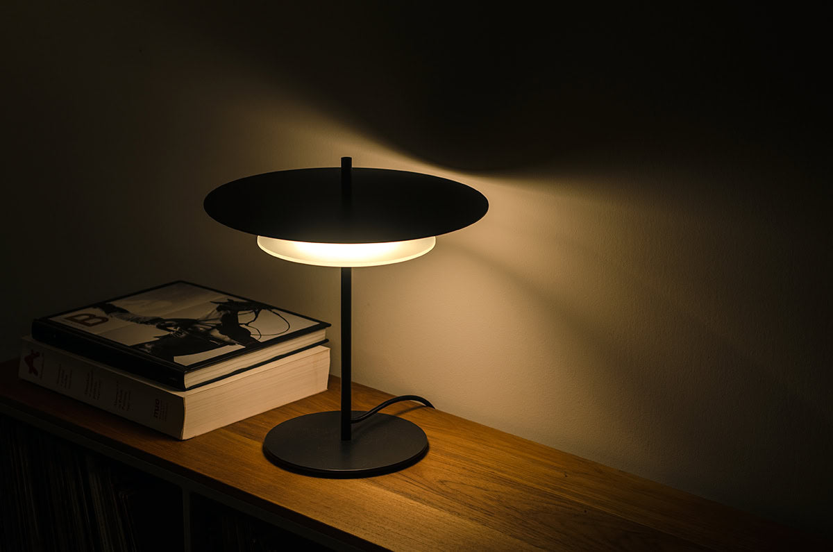 Personalized AEROPLAN table lamp