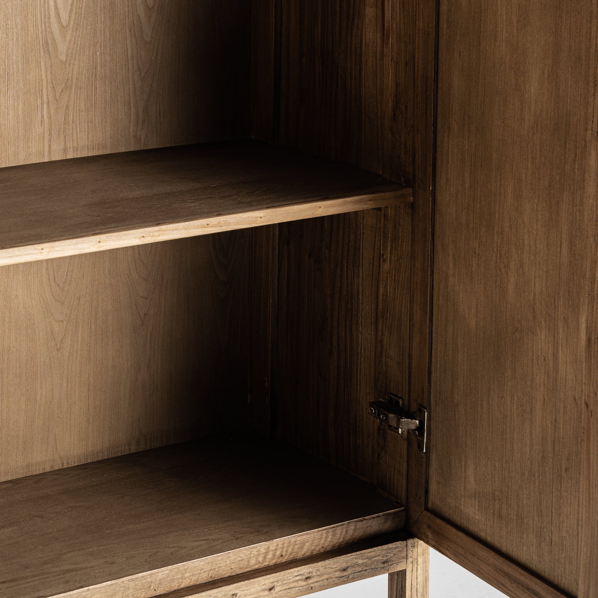 Schrank BYREMO aus Weidenholz