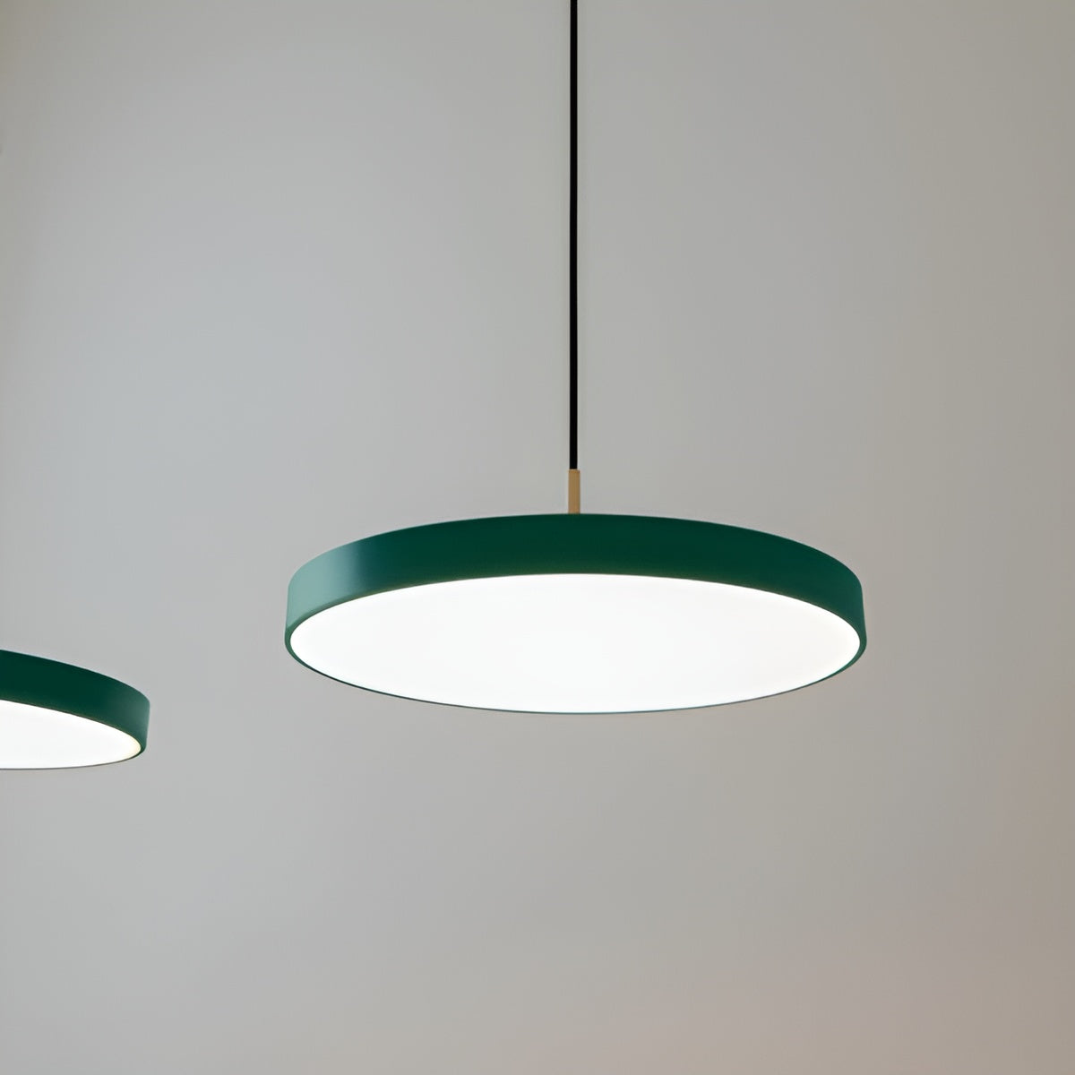 ASTERIA PLUS pendant lamp dark green with gold accent